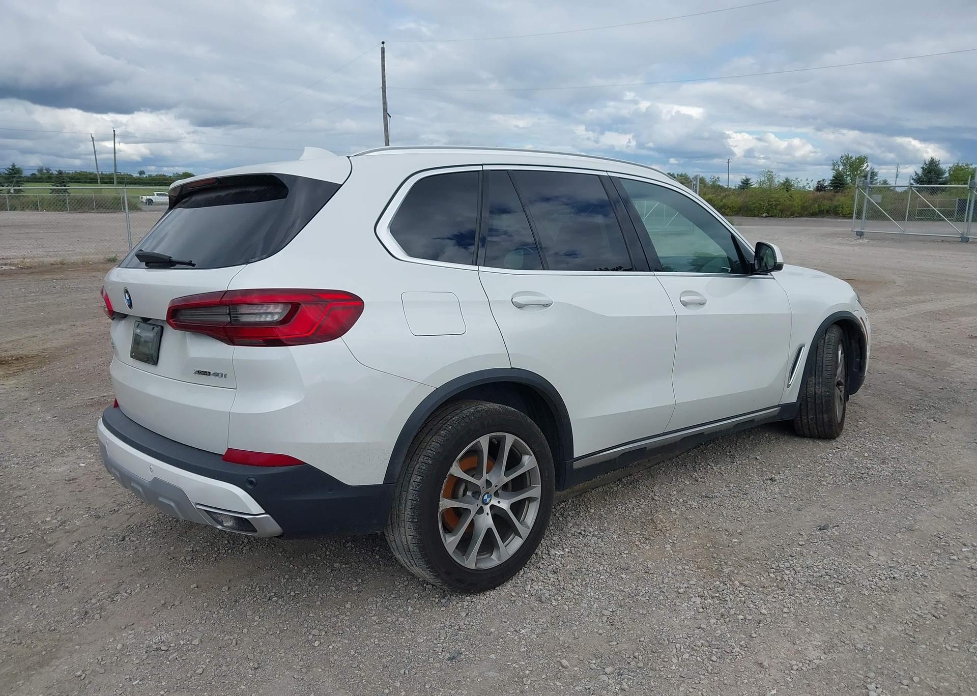 2019 BMW X5 XDRIVE40I