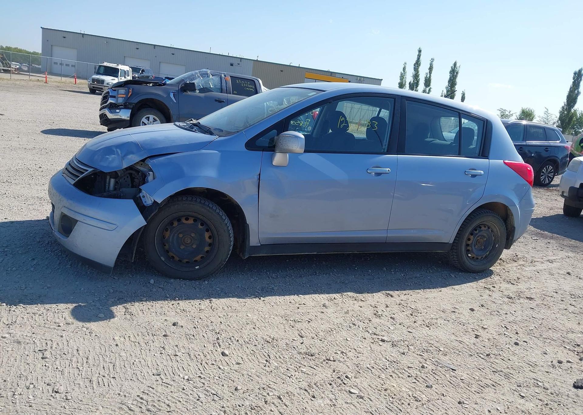 2012 NISSAN VERSA S