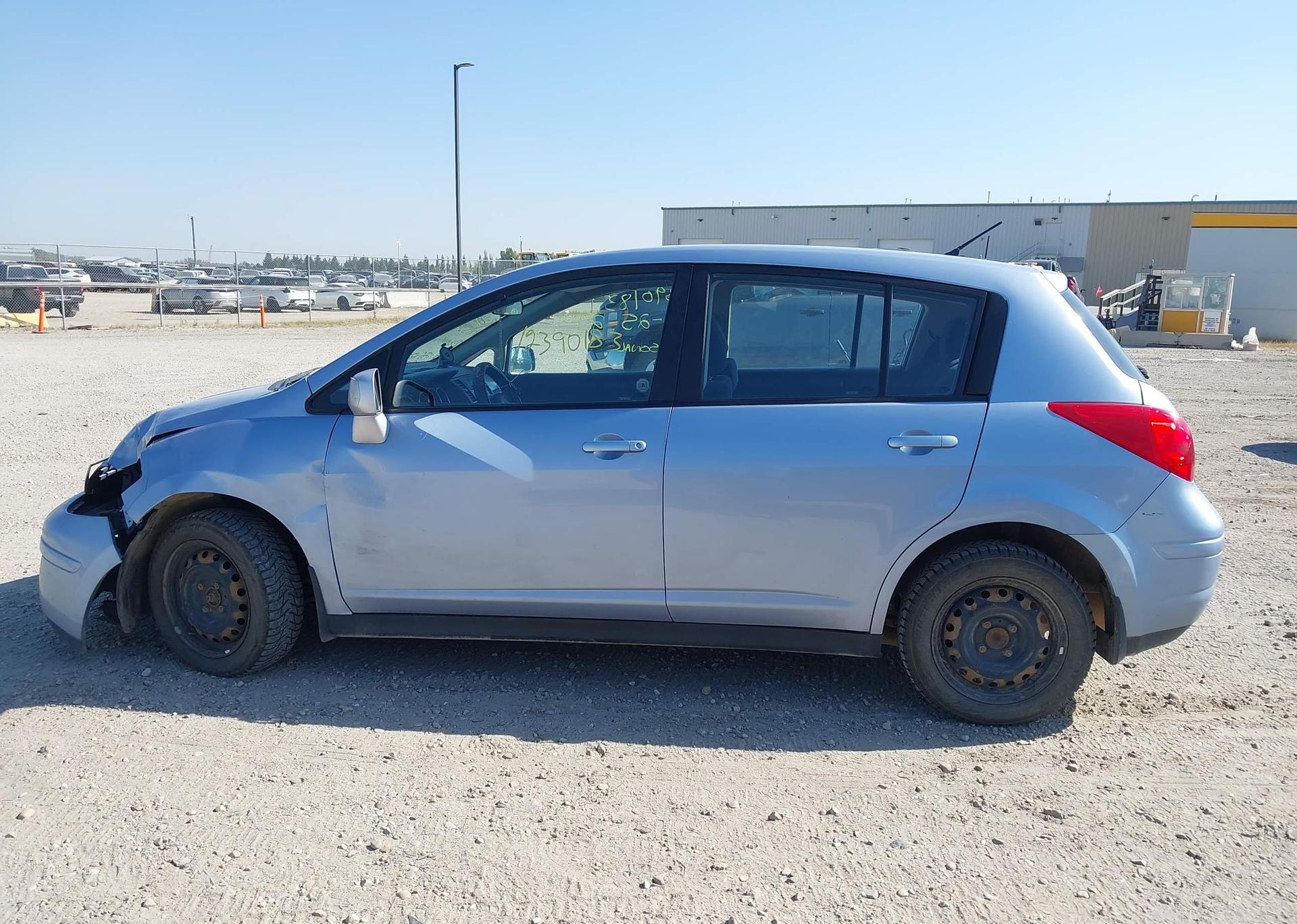 2012 NISSAN VERSA S