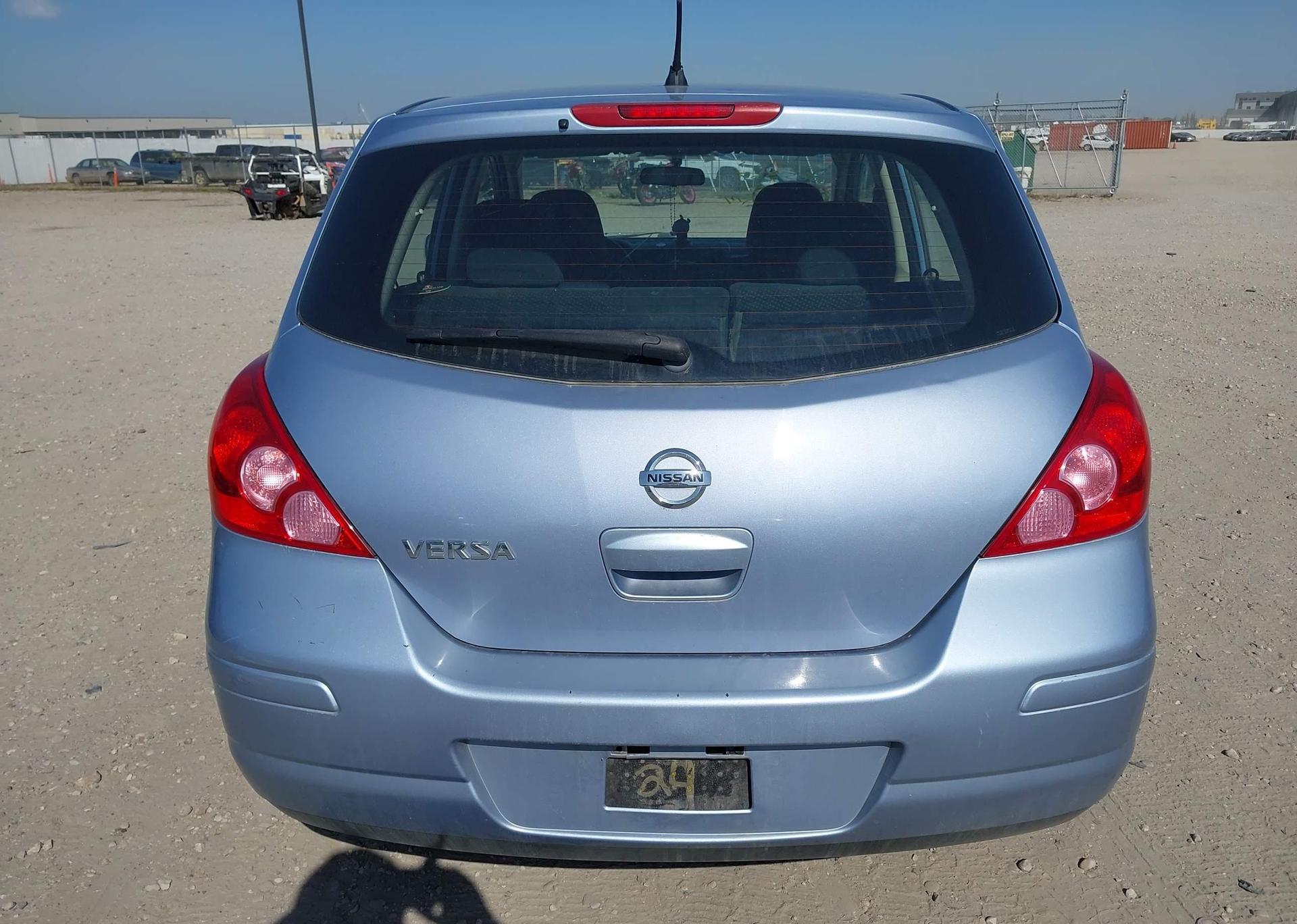 2012 NISSAN VERSA S