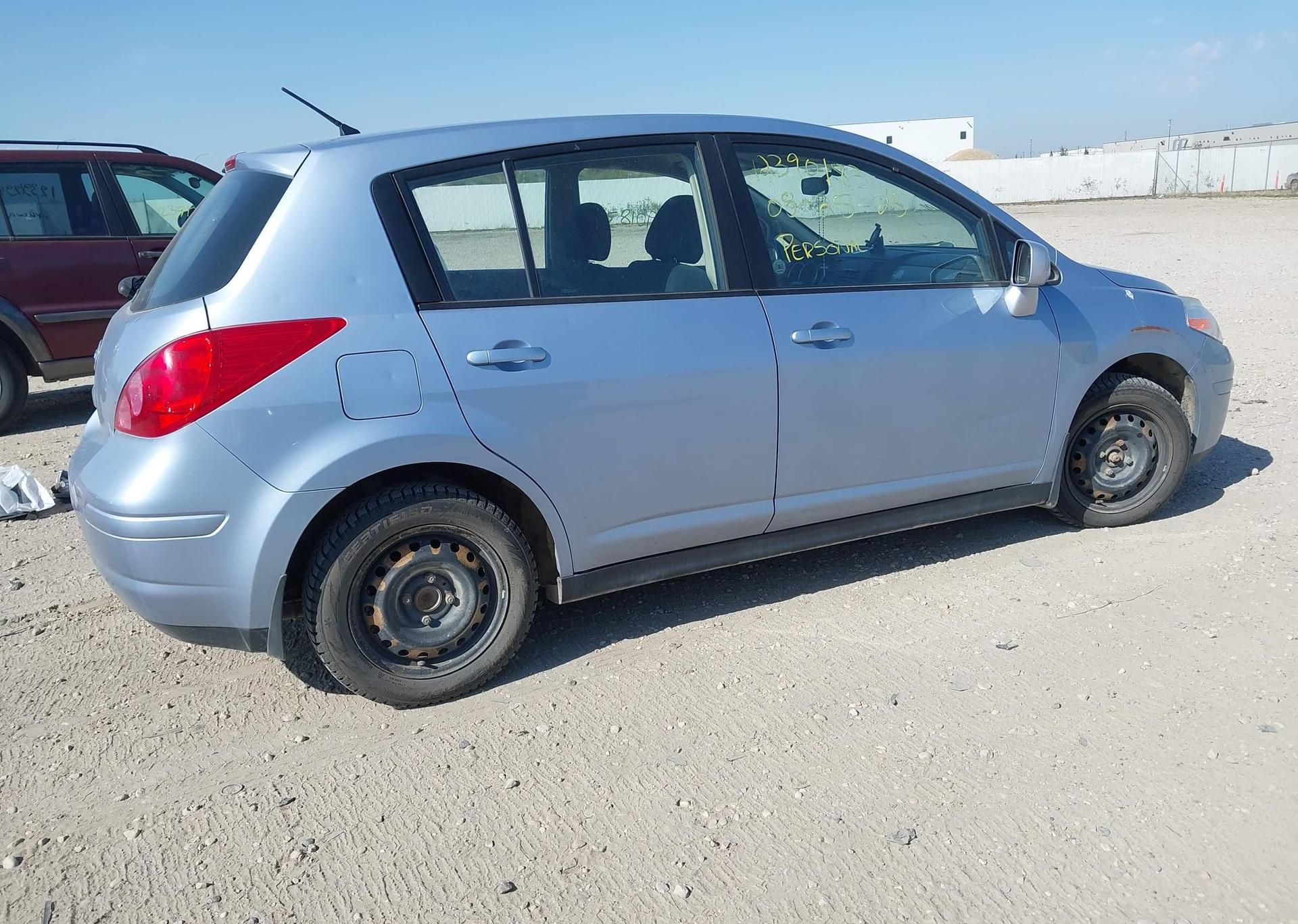 2012 NISSAN VERSA S