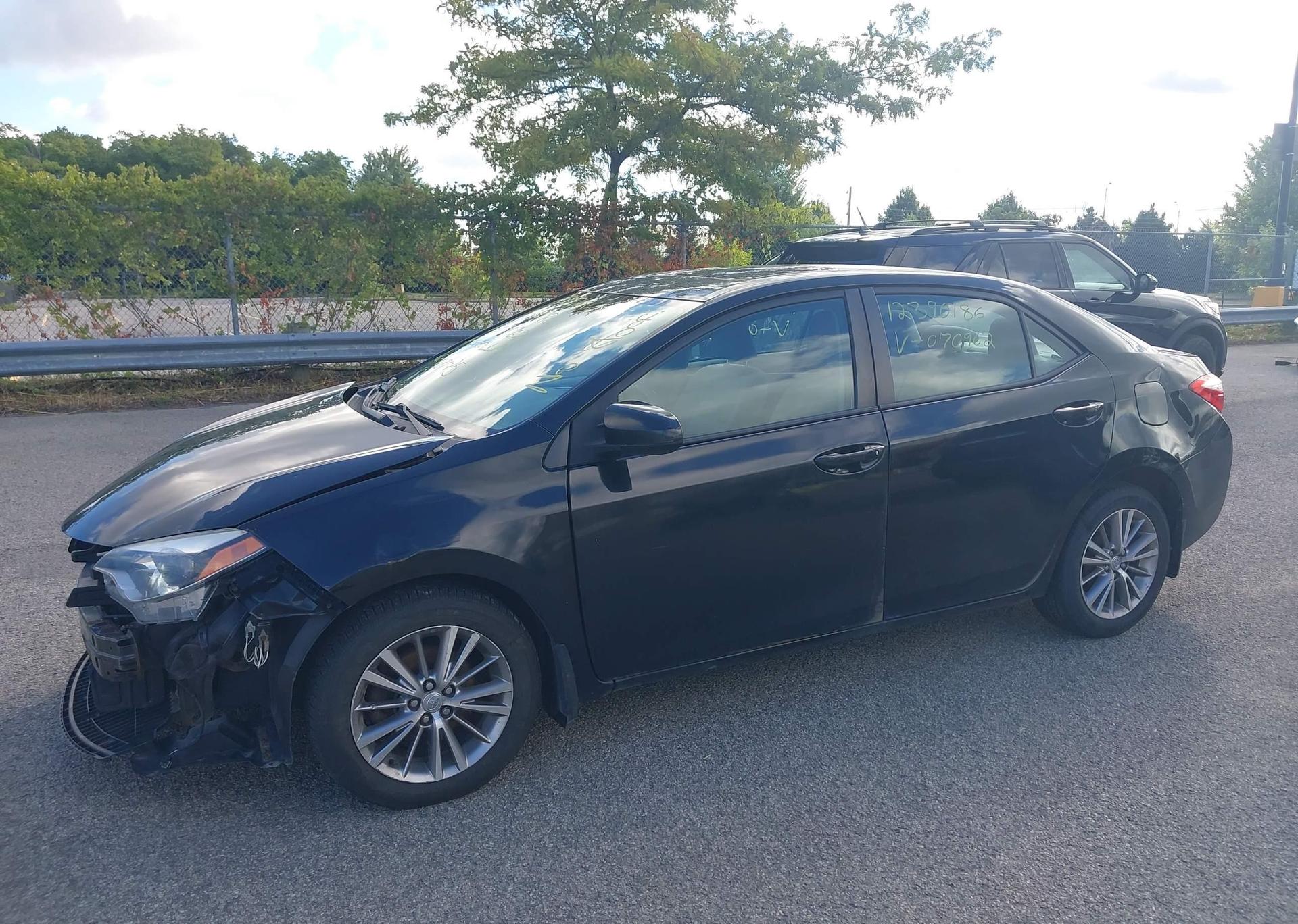 2014 TOYOTA COROLLA LE