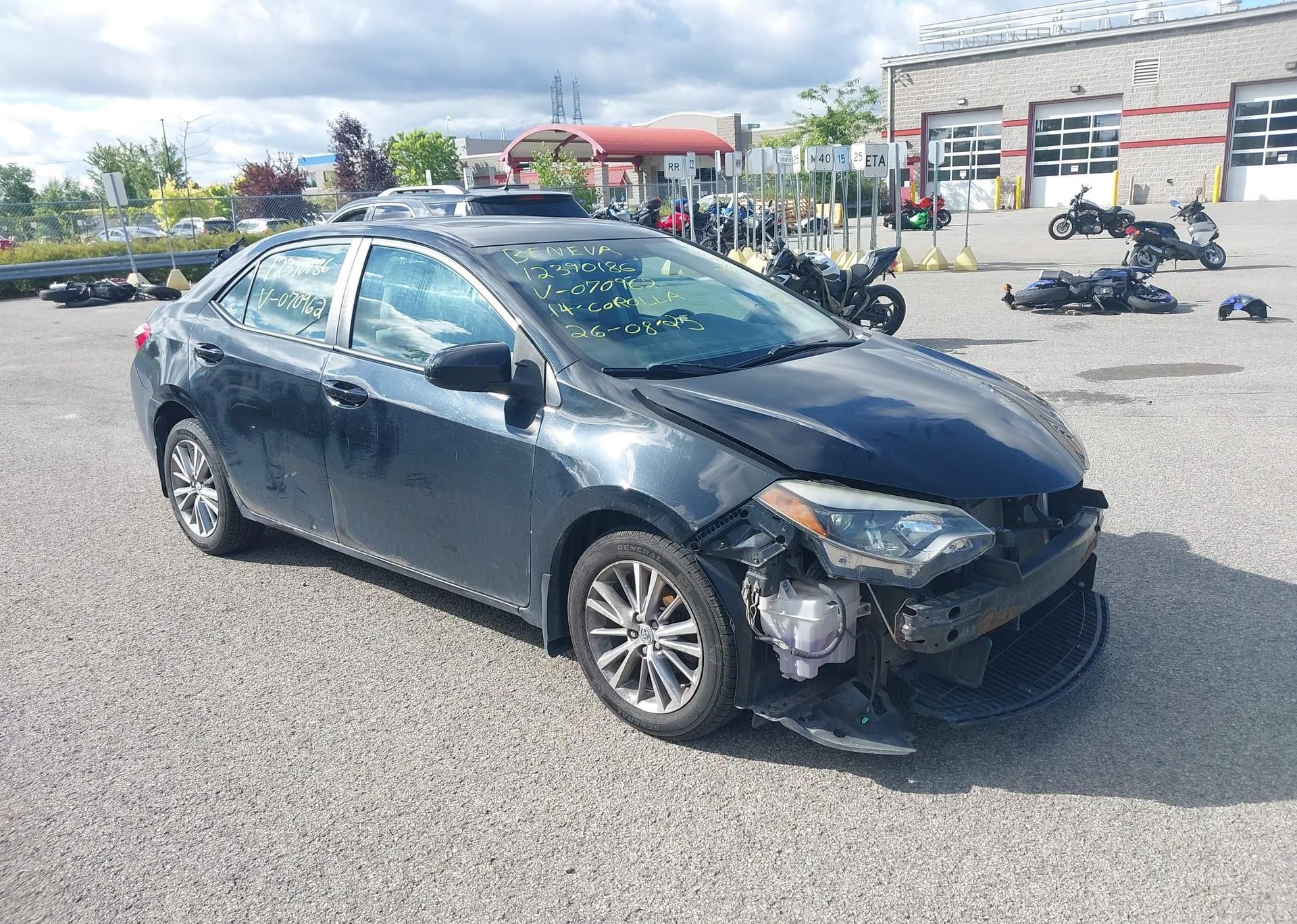 2014 TOYOTA COROLLA LE