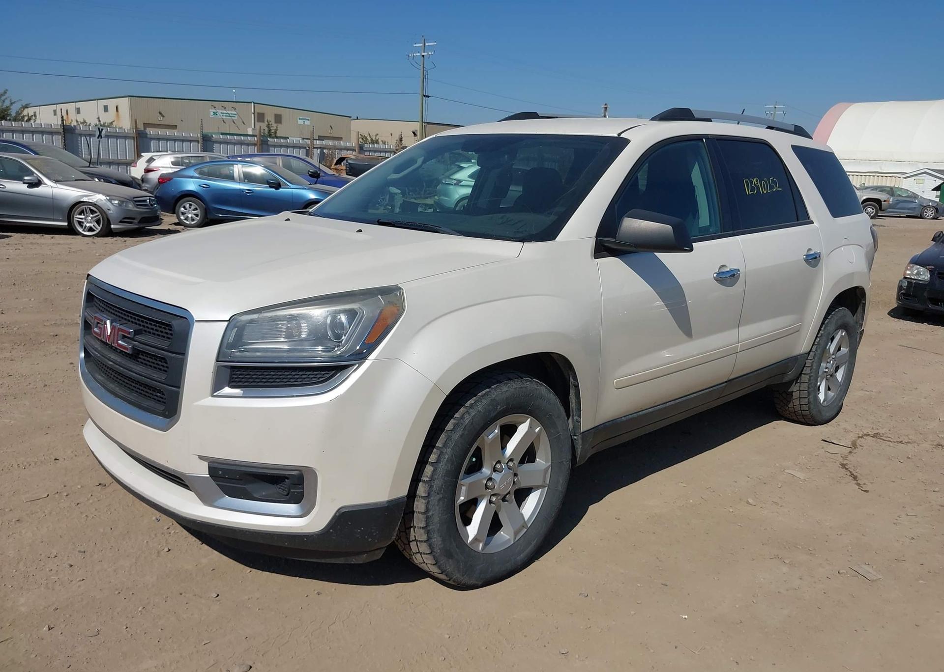2013 GMC ACADIA SLE2