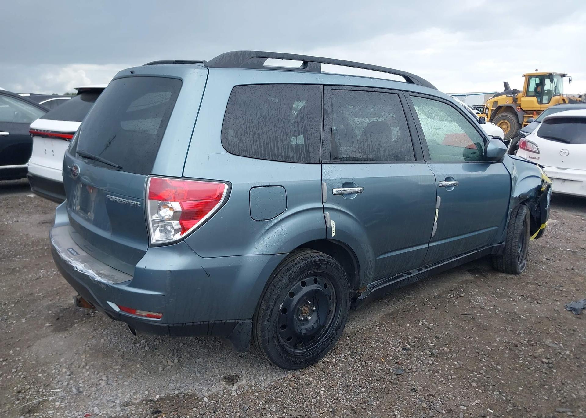 2010 SUBARU FORESTER 2.5 X LIMITED PACKAGE