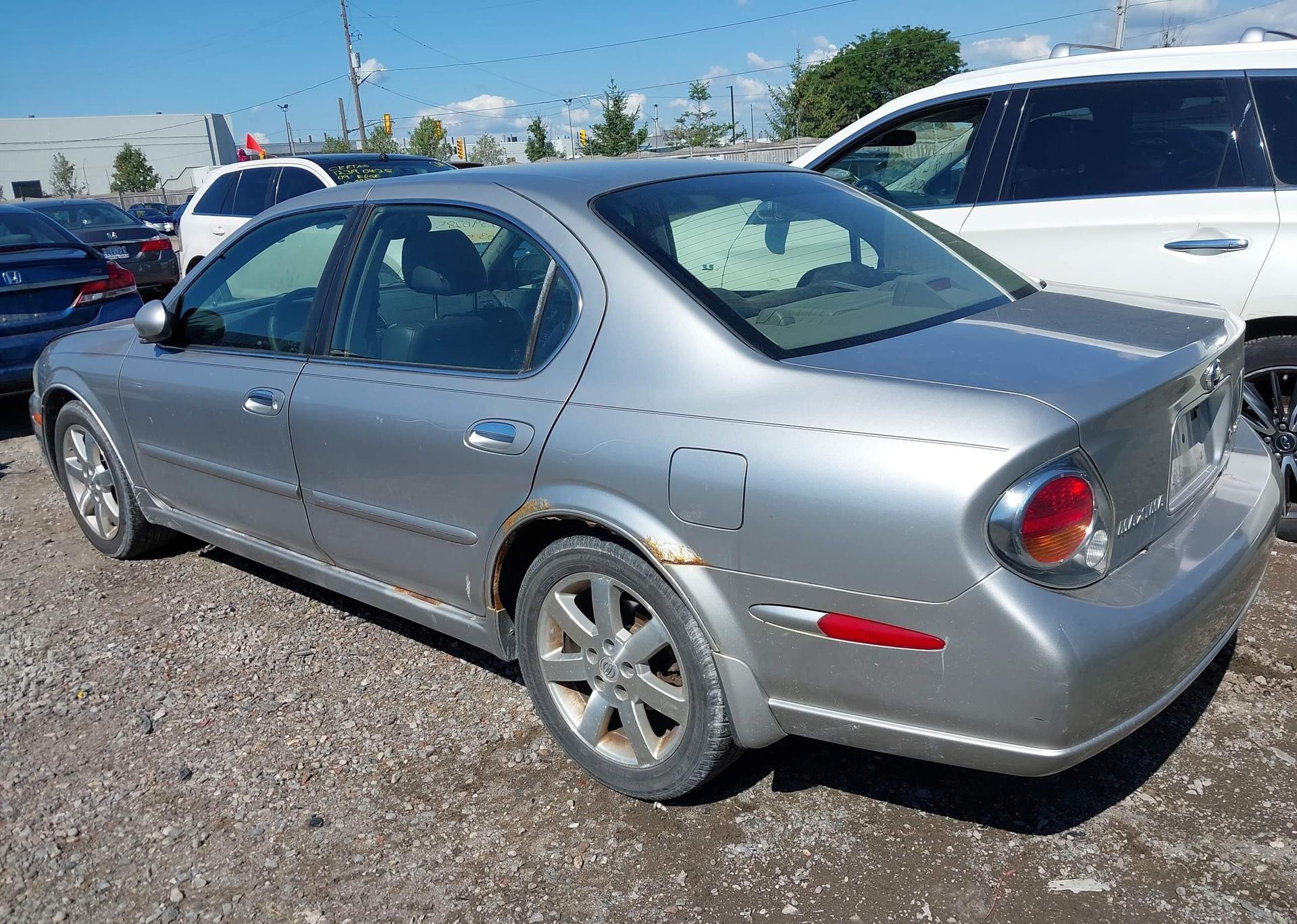 2003 NISSAN MAXIMA GLE