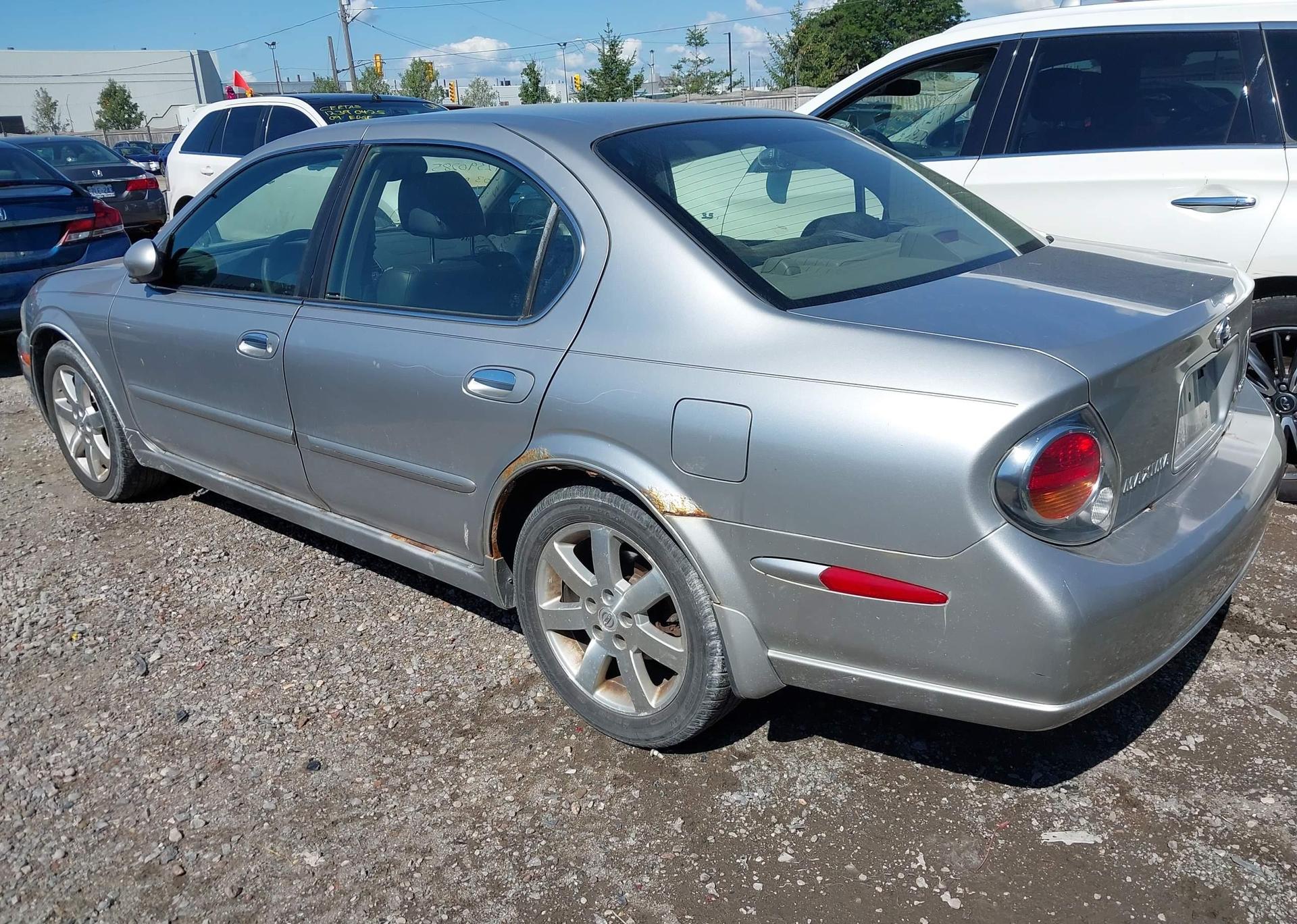 2003 NISSAN MAXIMA GLE