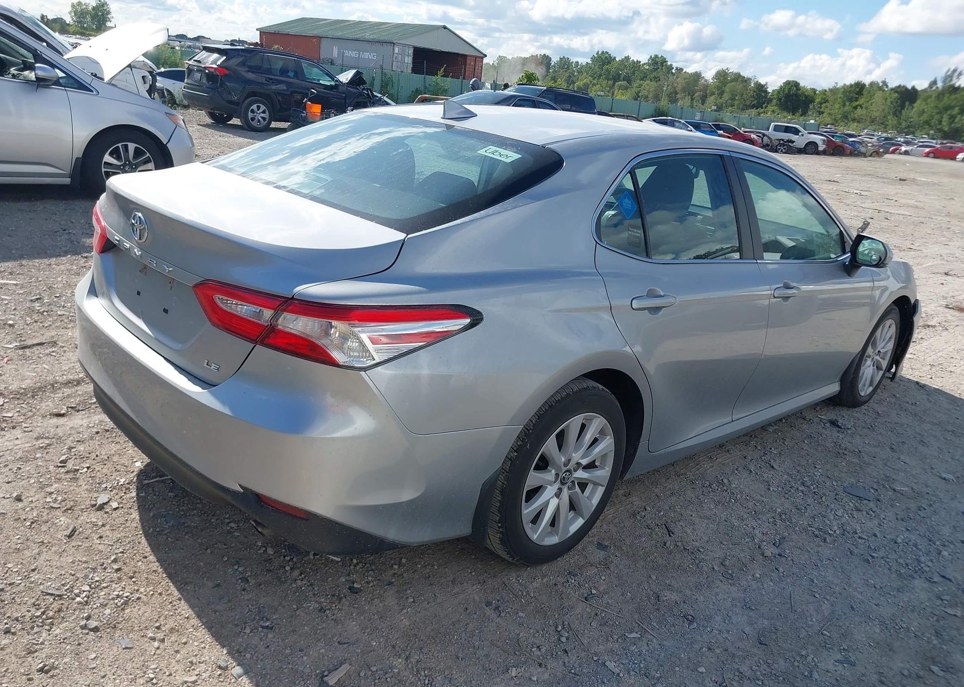 2020 TOYOTA CAMRY LE