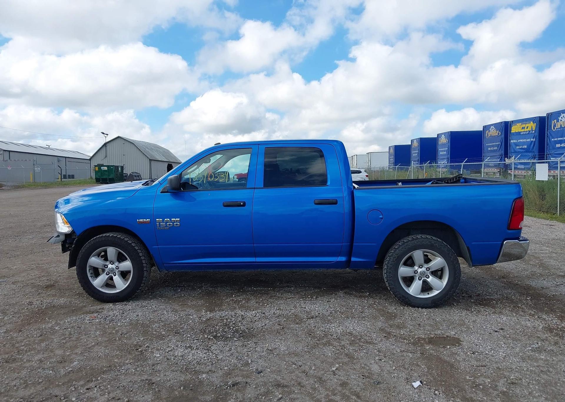 2023 RAM 1500 CLASSIC SLT