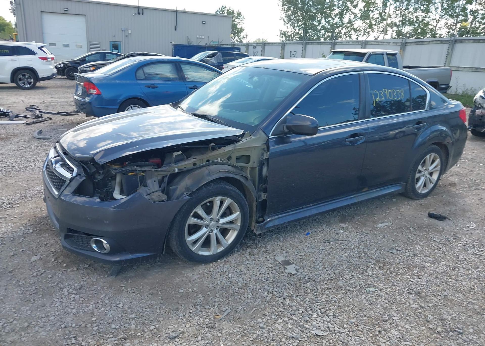 2013 SUBARU LEGACY 3.6R LIMITED