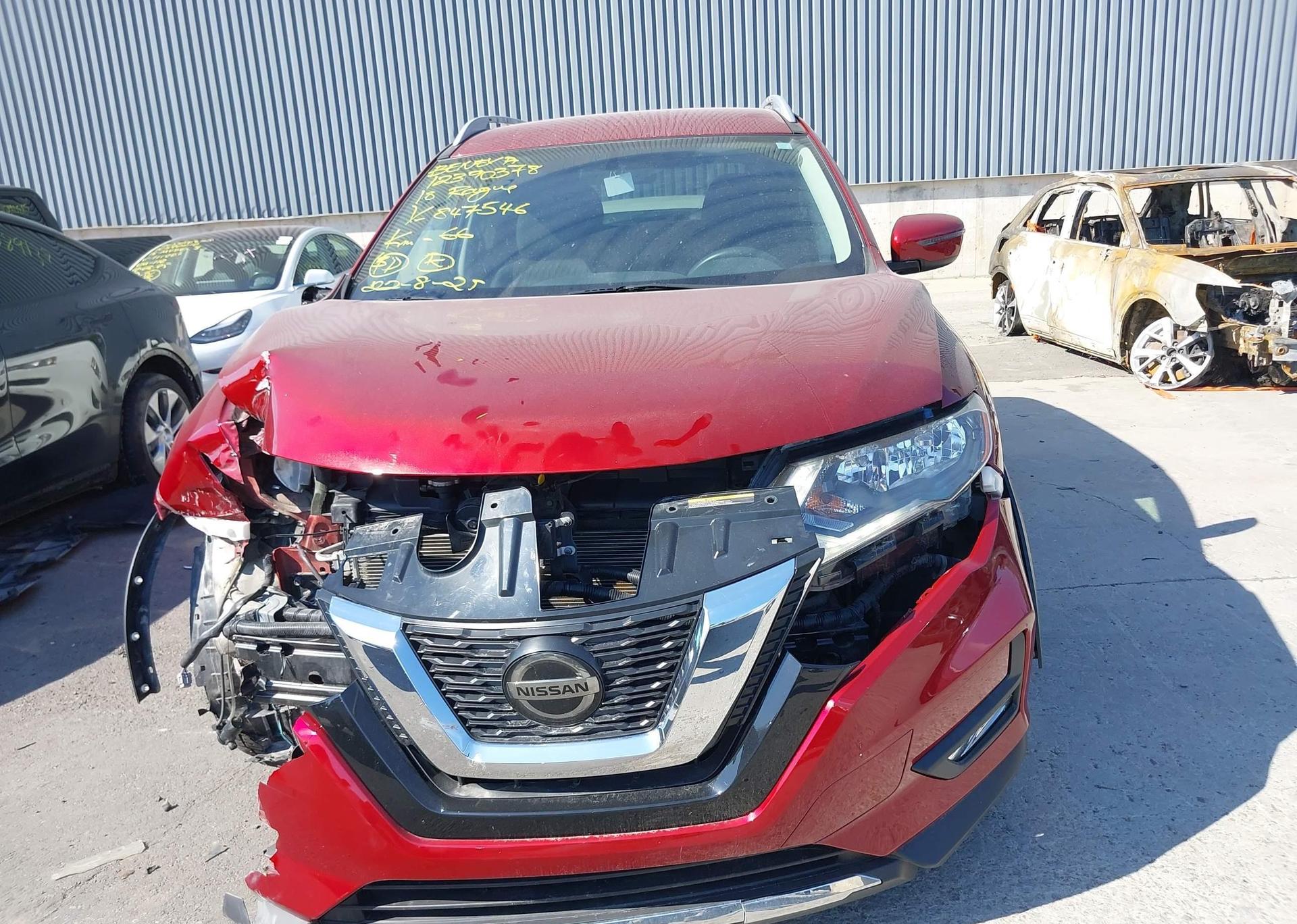 2018 NISSAN ROGUE S
