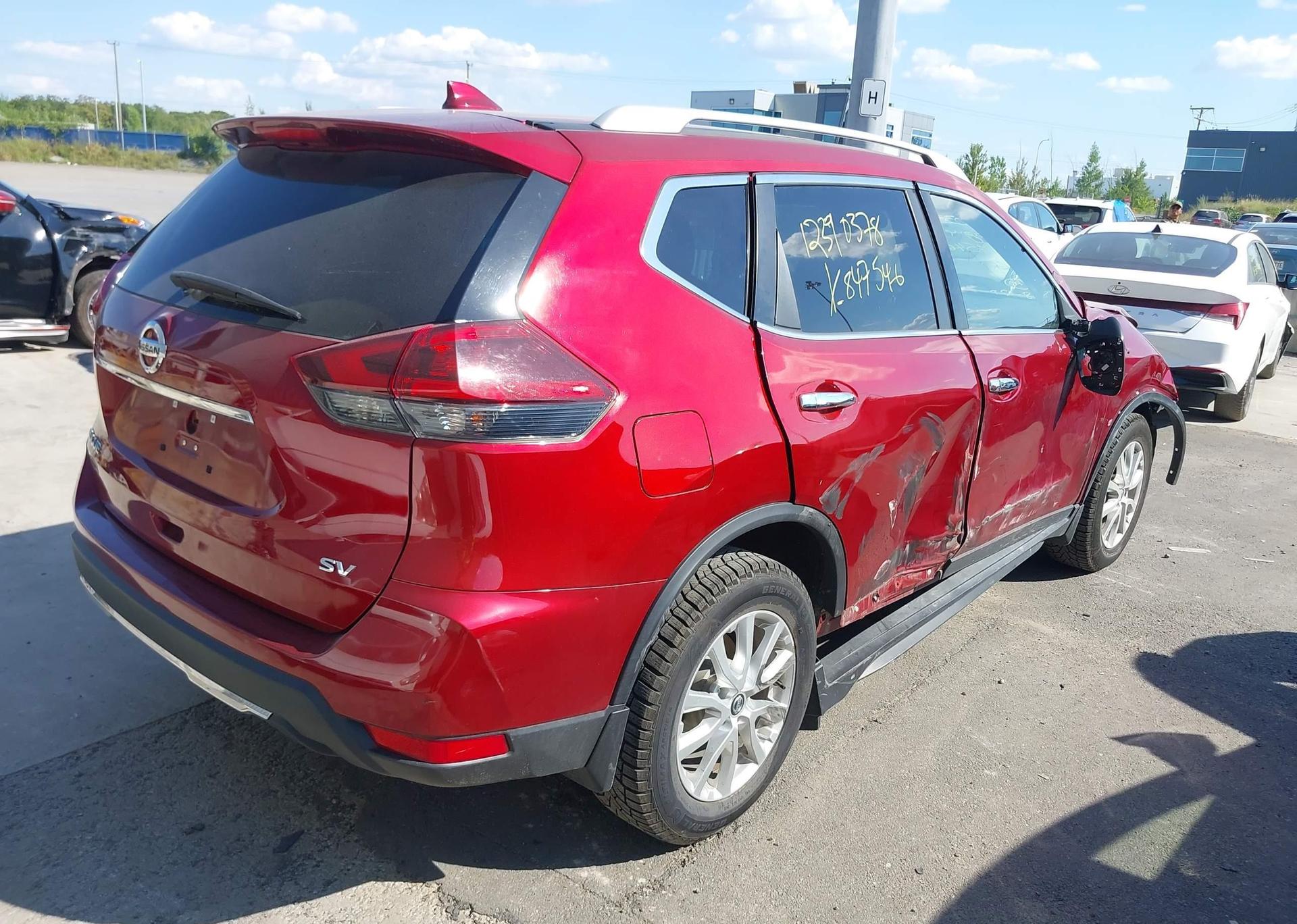 2018 NISSAN ROGUE S