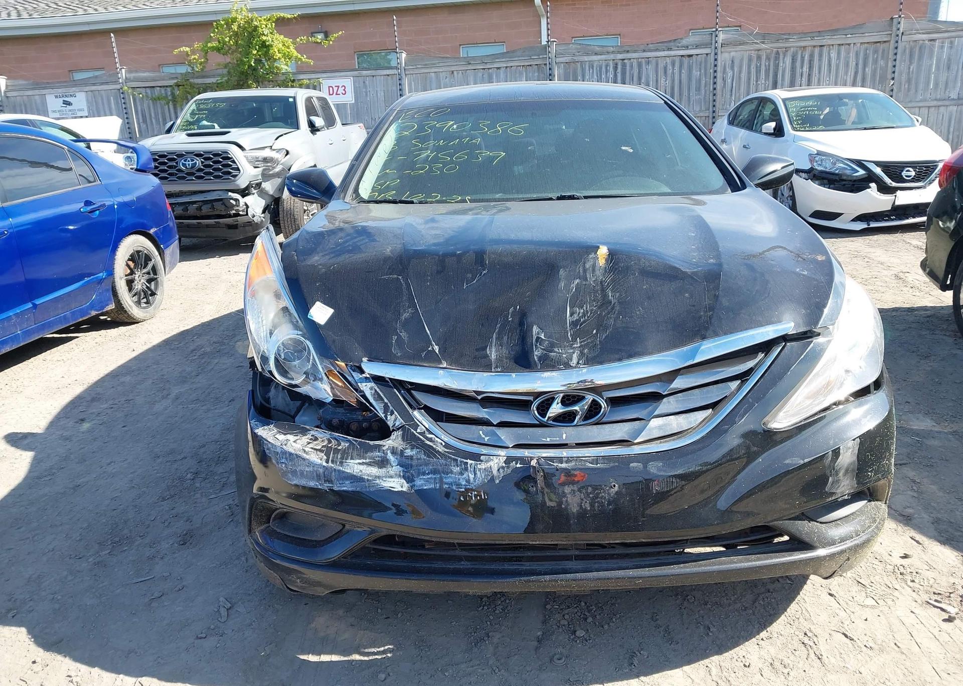 2013 HYUNDAI SONATA GL