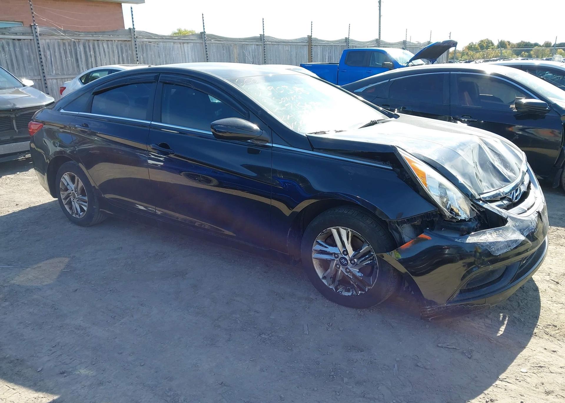 2013 HYUNDAI SONATA GL
