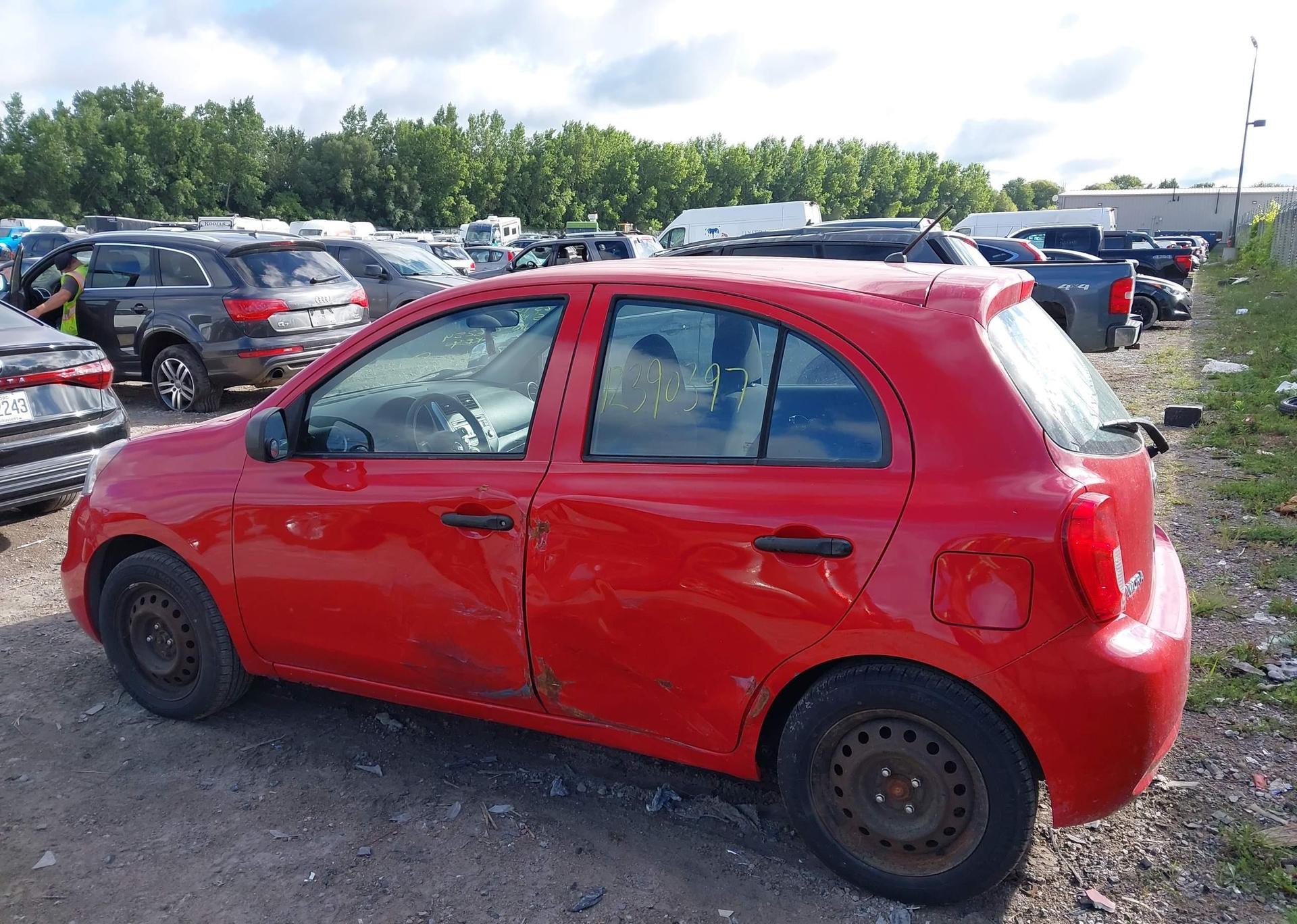 2015 NISSAN MICRA