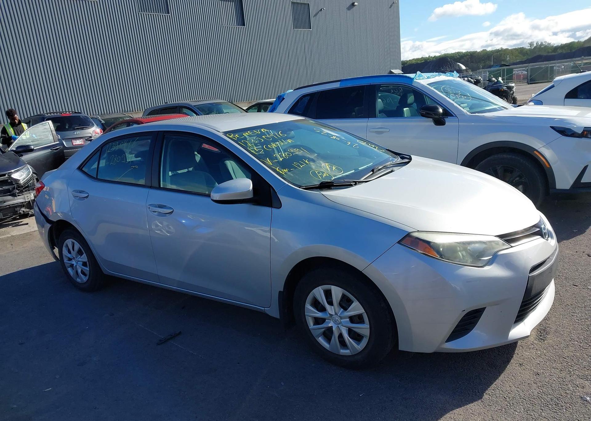 2015 TOYOTA COROLLA CE
