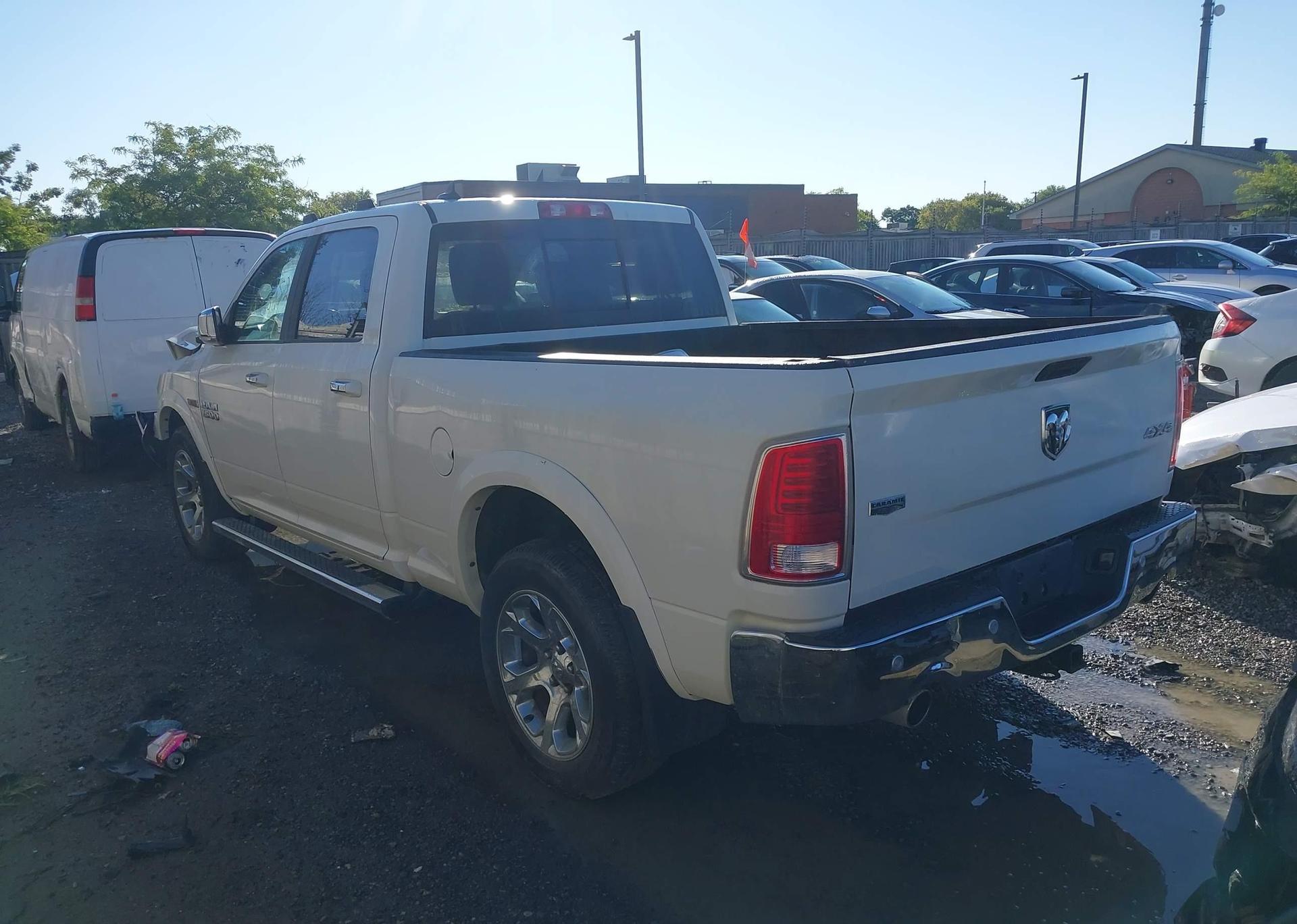 2018 RAM 1500 LARAMIE