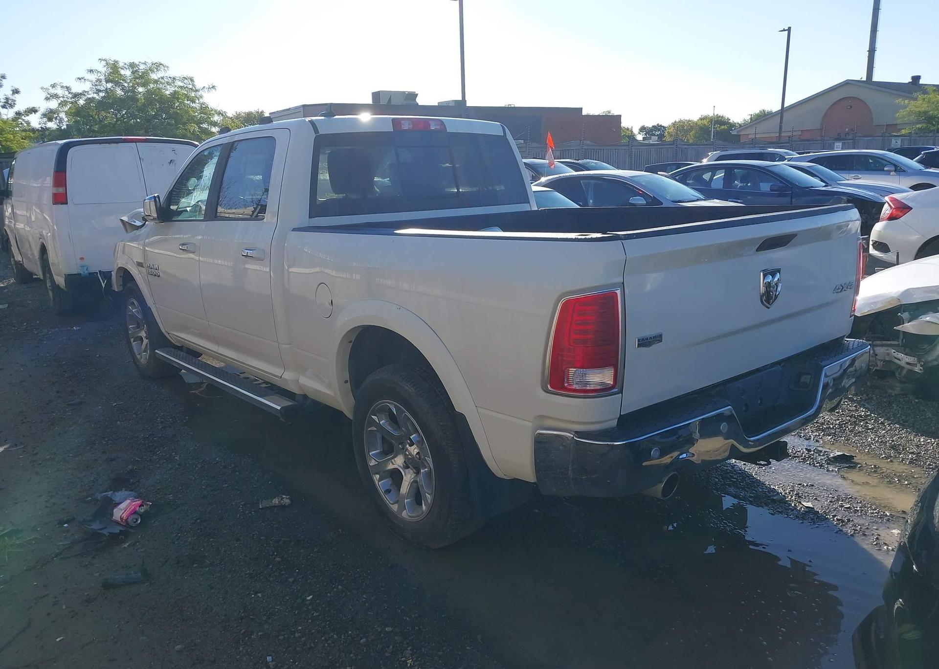 2018 RAM 1500 LARAMIE