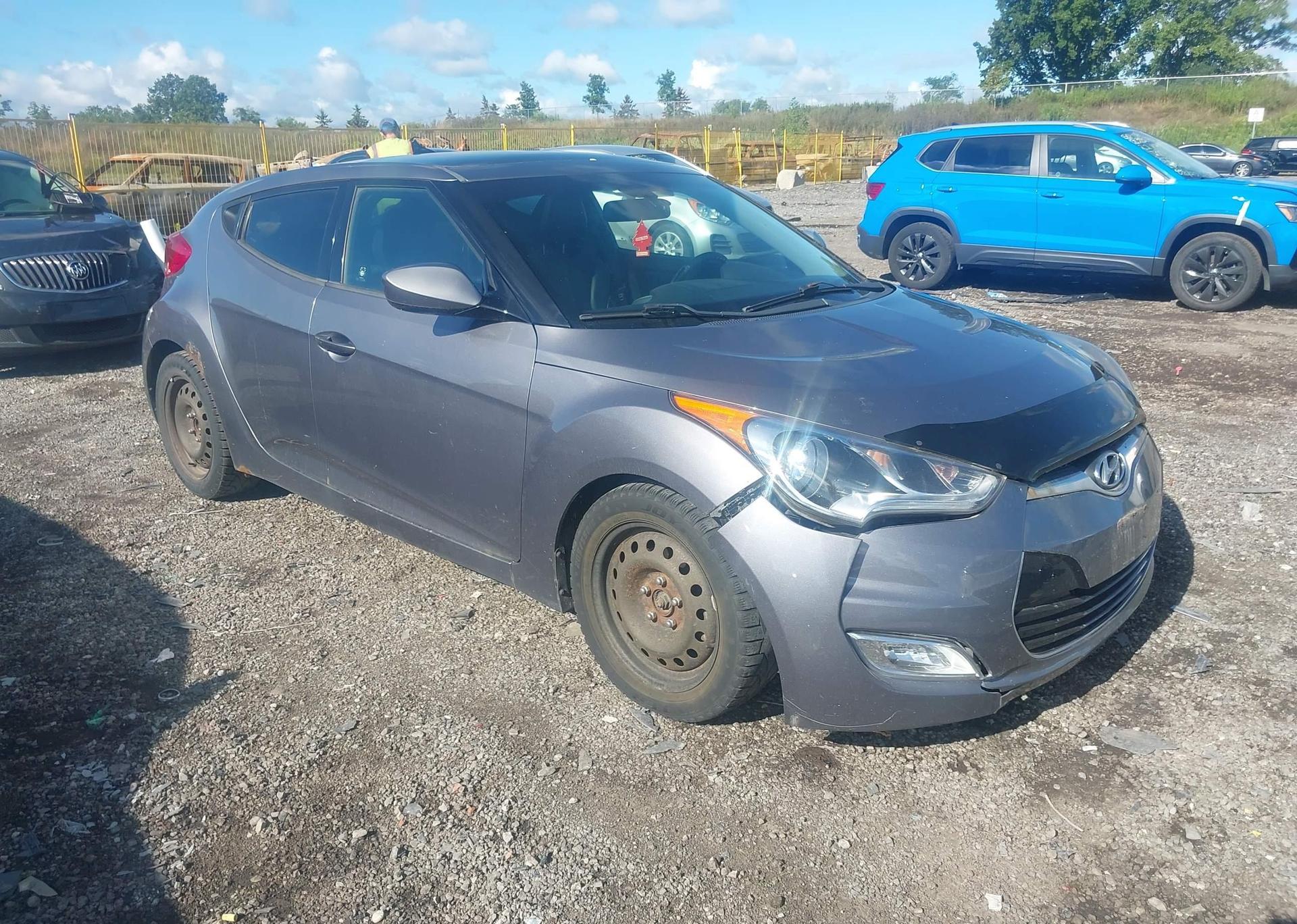 2013 HYUNDAI VELOSTER