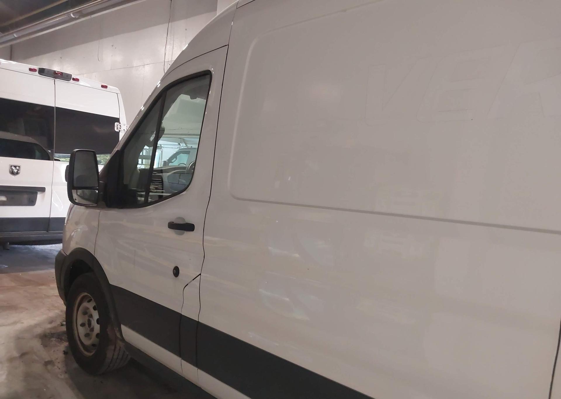 2021 FORD transit t-250