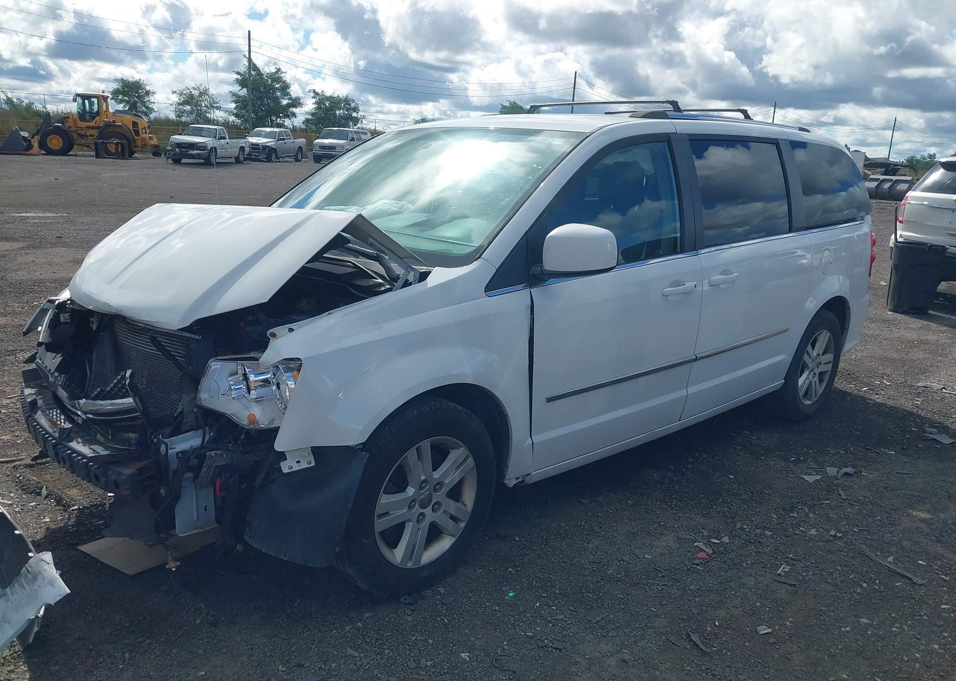 2016 DODGE GRAND CARAVAN CREW