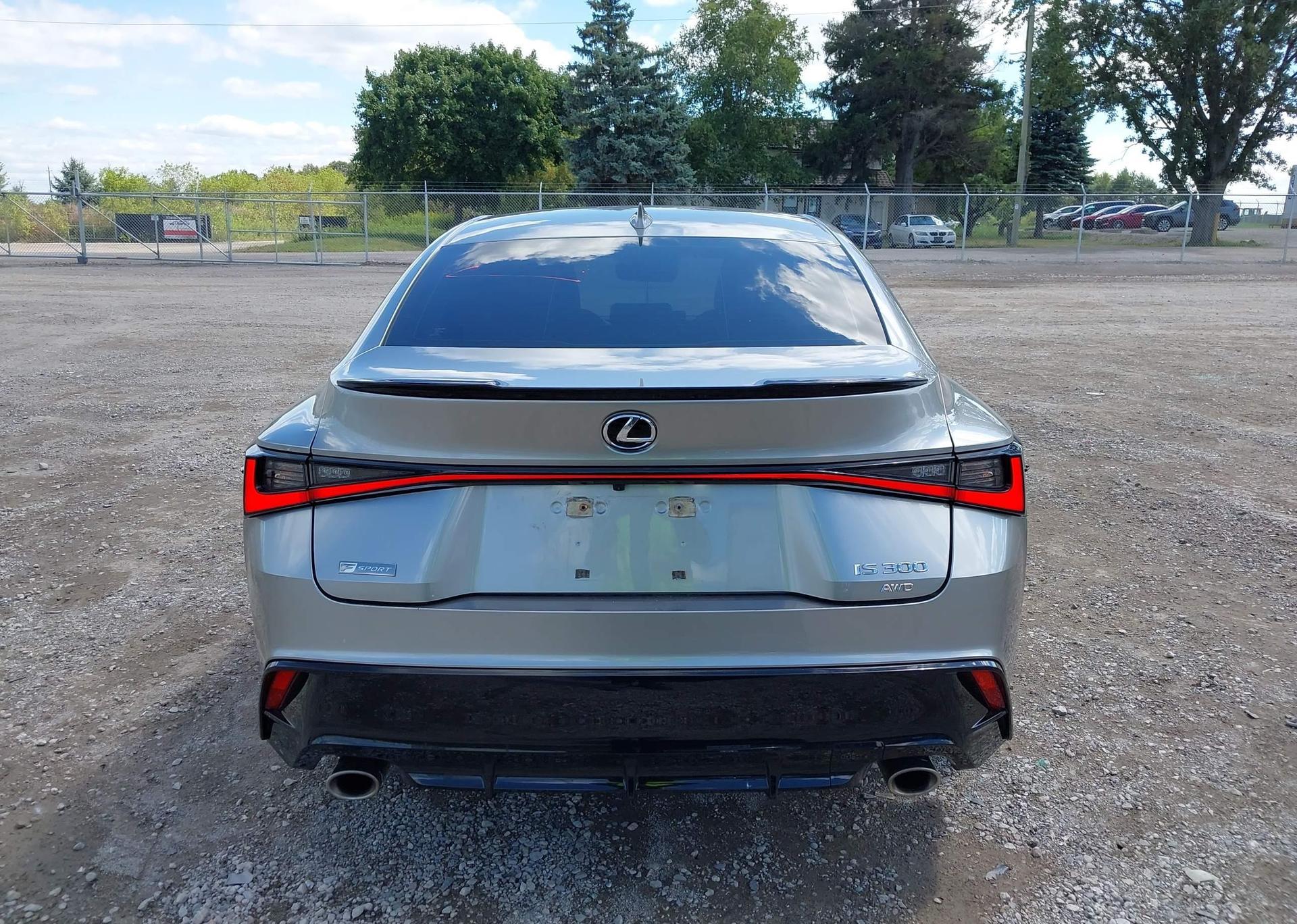 2021 LEXUS IS 300