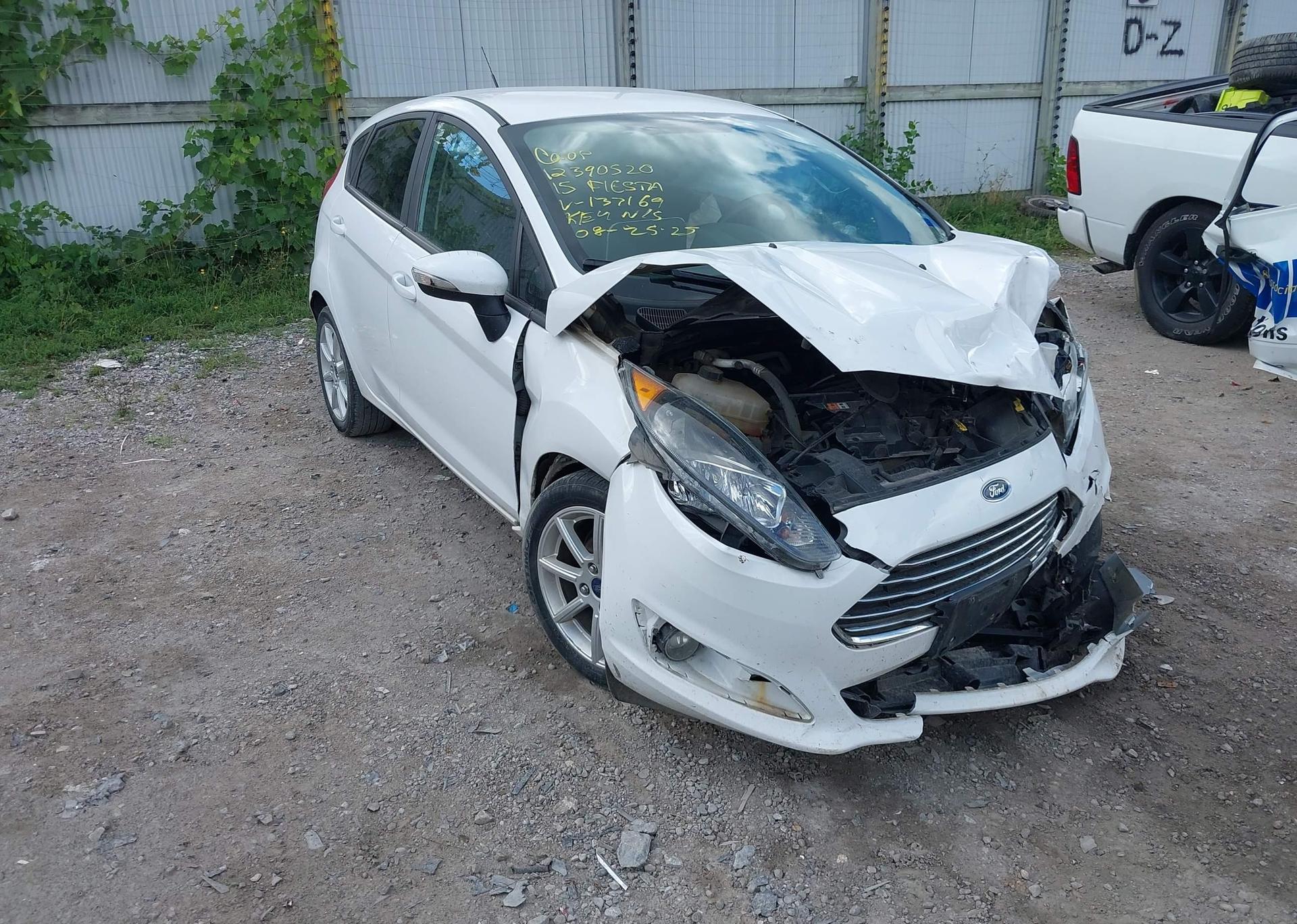 2015 FORD FIESTA SE
