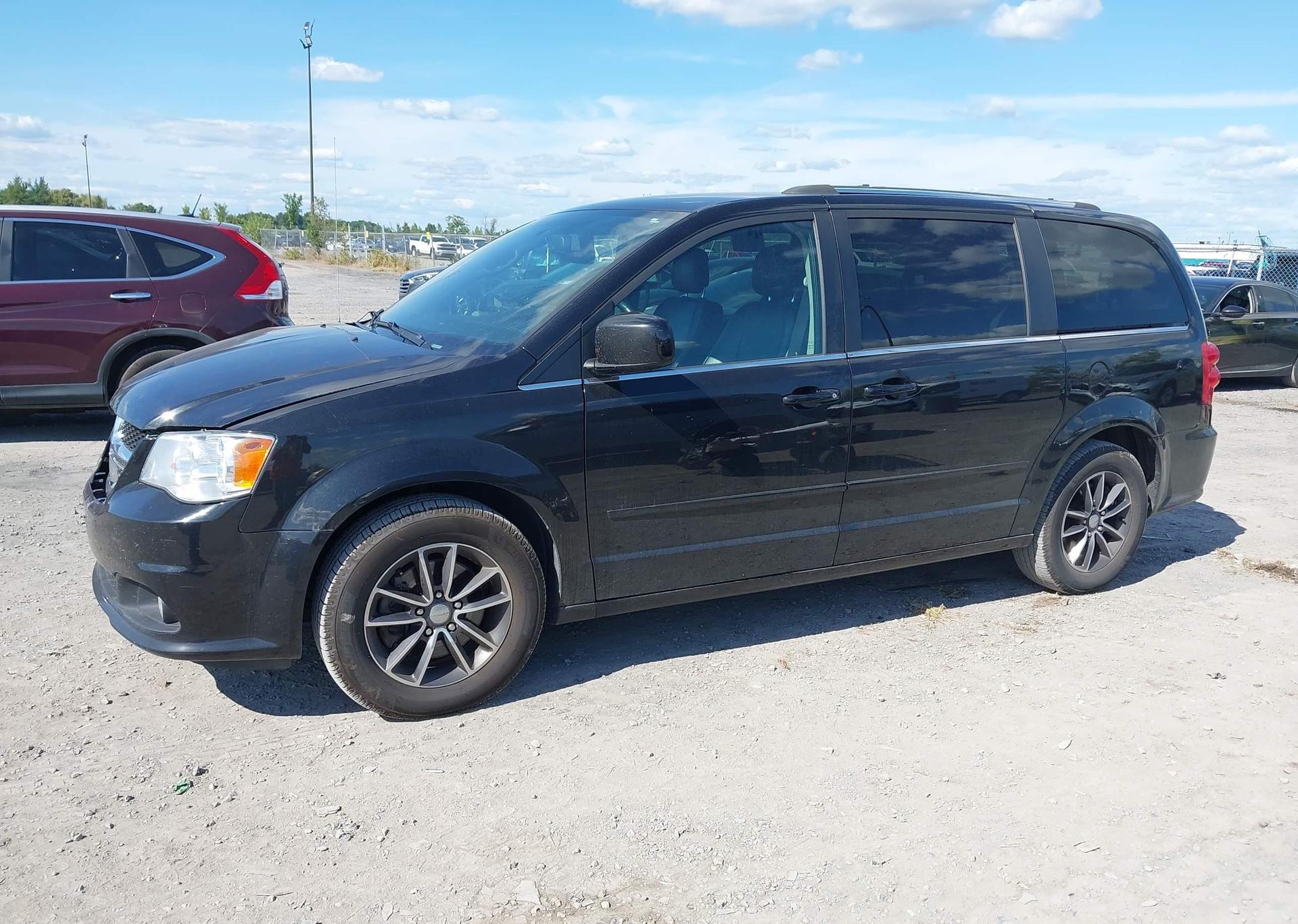 2016 DODGE GRAND CARAVAN SE