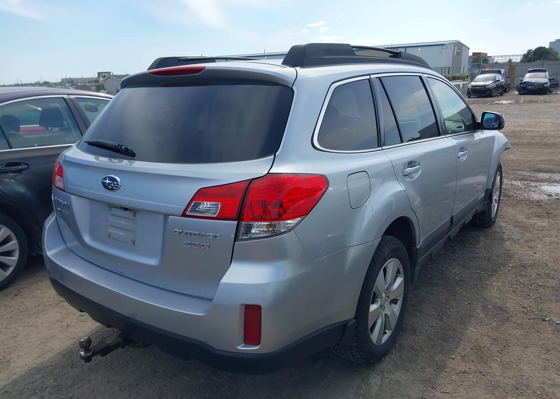 2012 SUBARU LEGACY OUTBACK