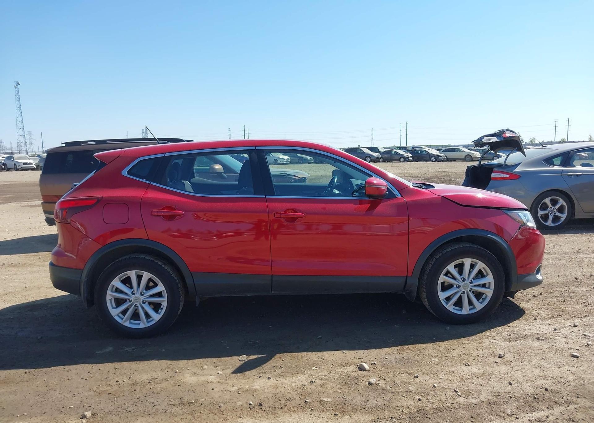2017 NISSAN ROGUE SPORT S