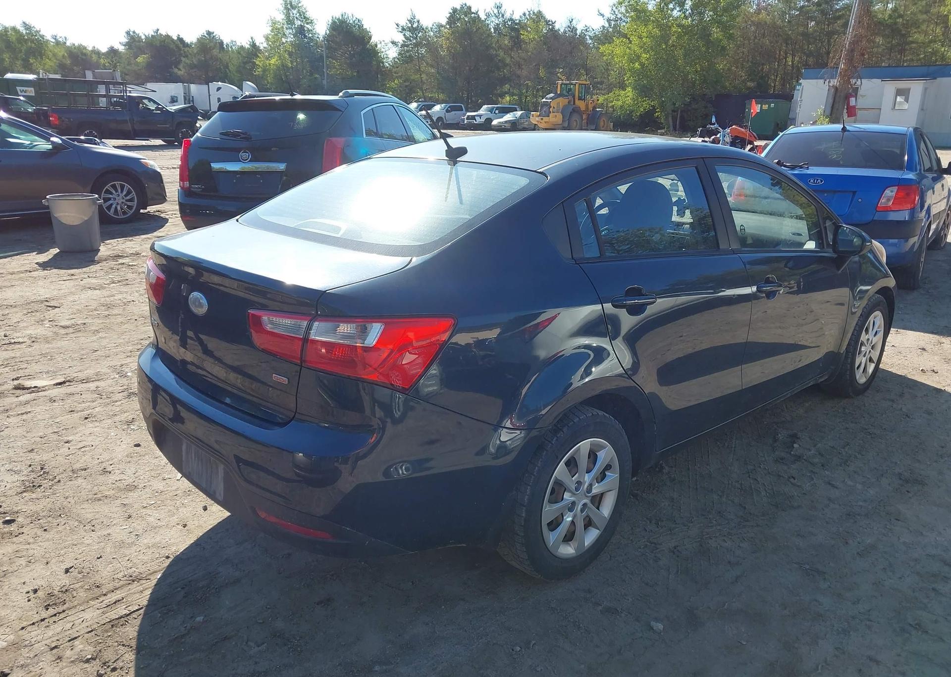 2014 KIA RIO LX