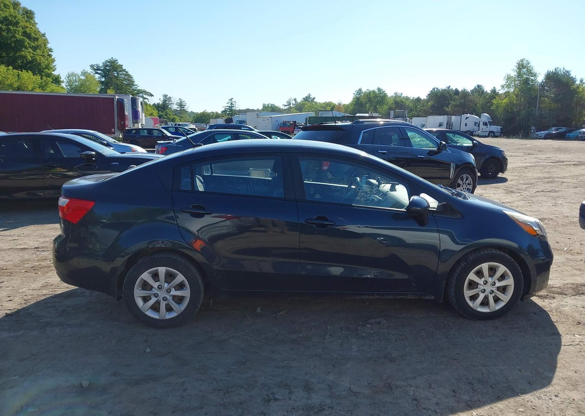 2014 KIA RIO LX