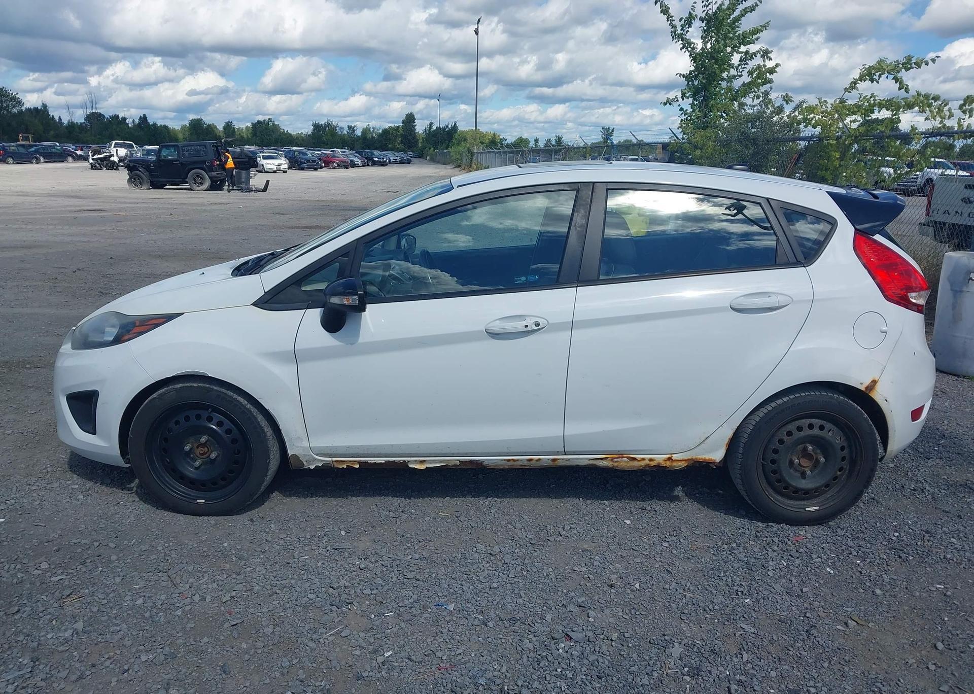 2012 FORD FIESTA SES