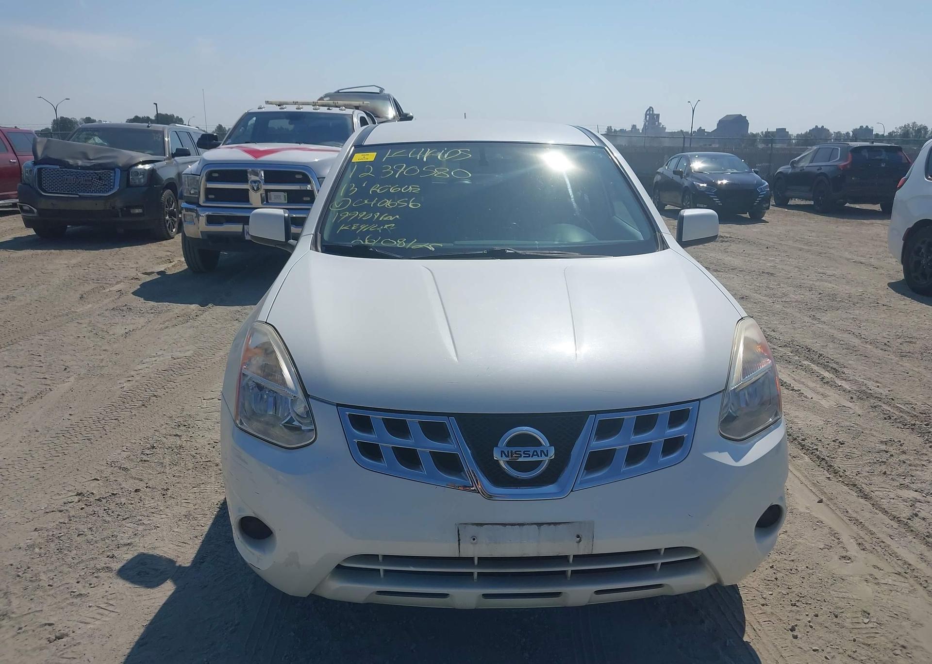2013 NISSAN ROGUE S