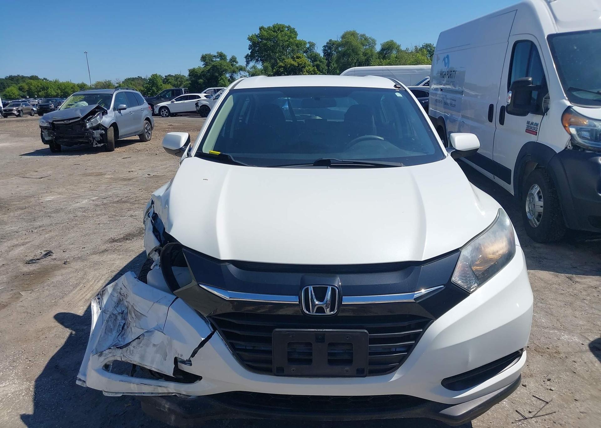 2016 HONDA HR-V LX