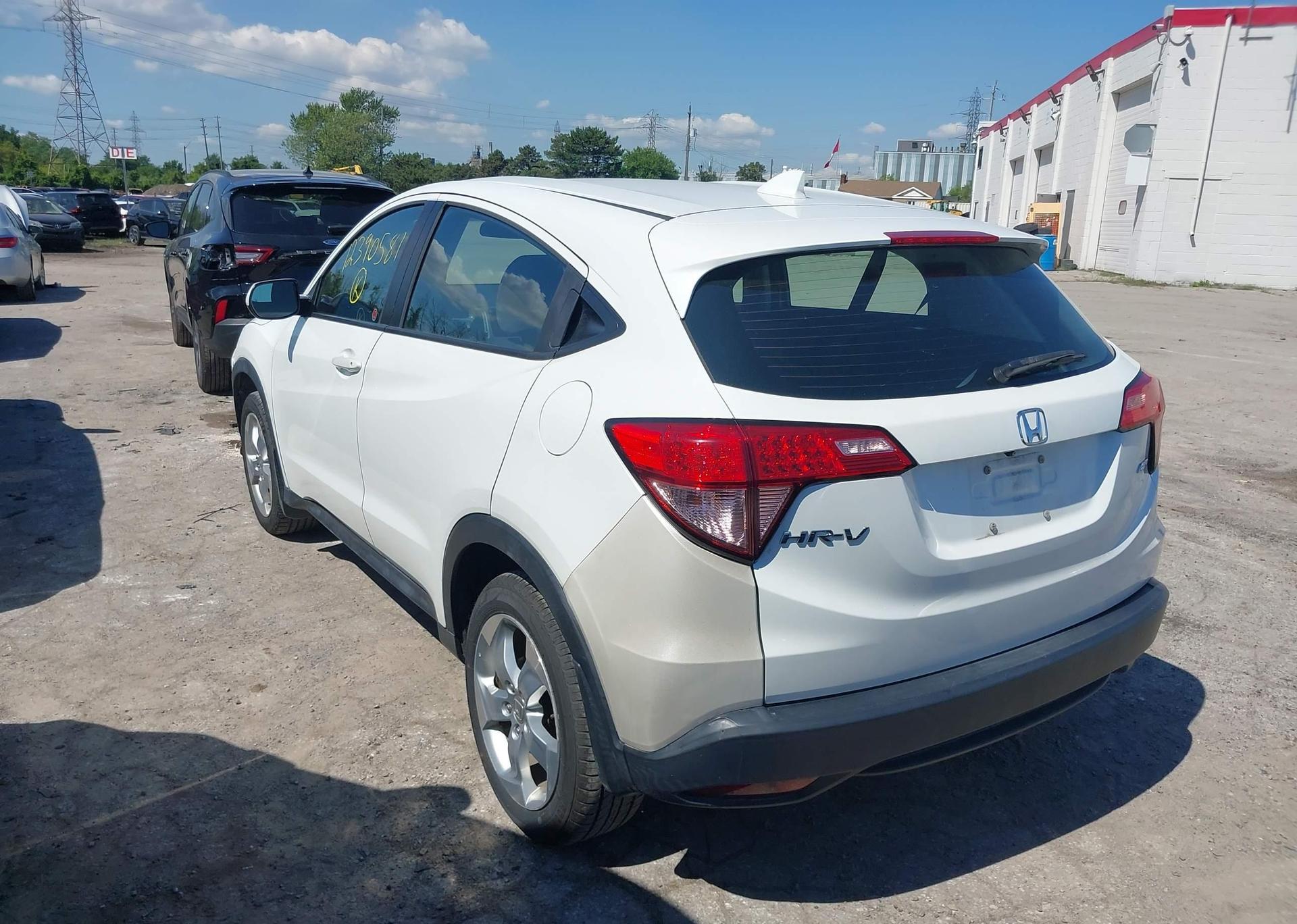 2016 HONDA HR-V LX