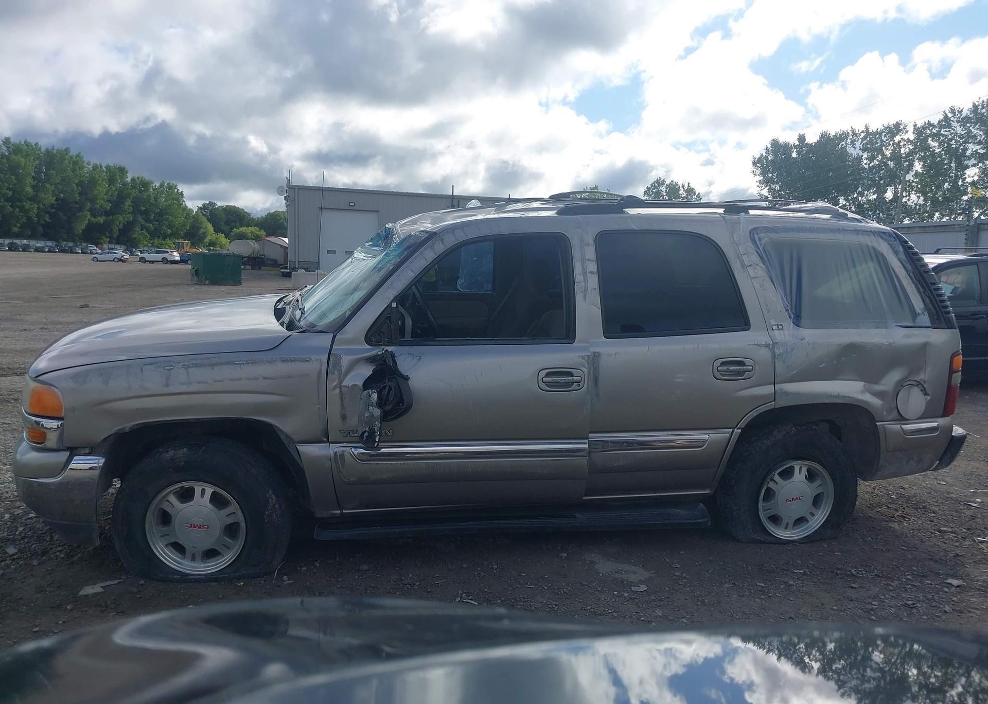 2000 GMC YUKON SLE