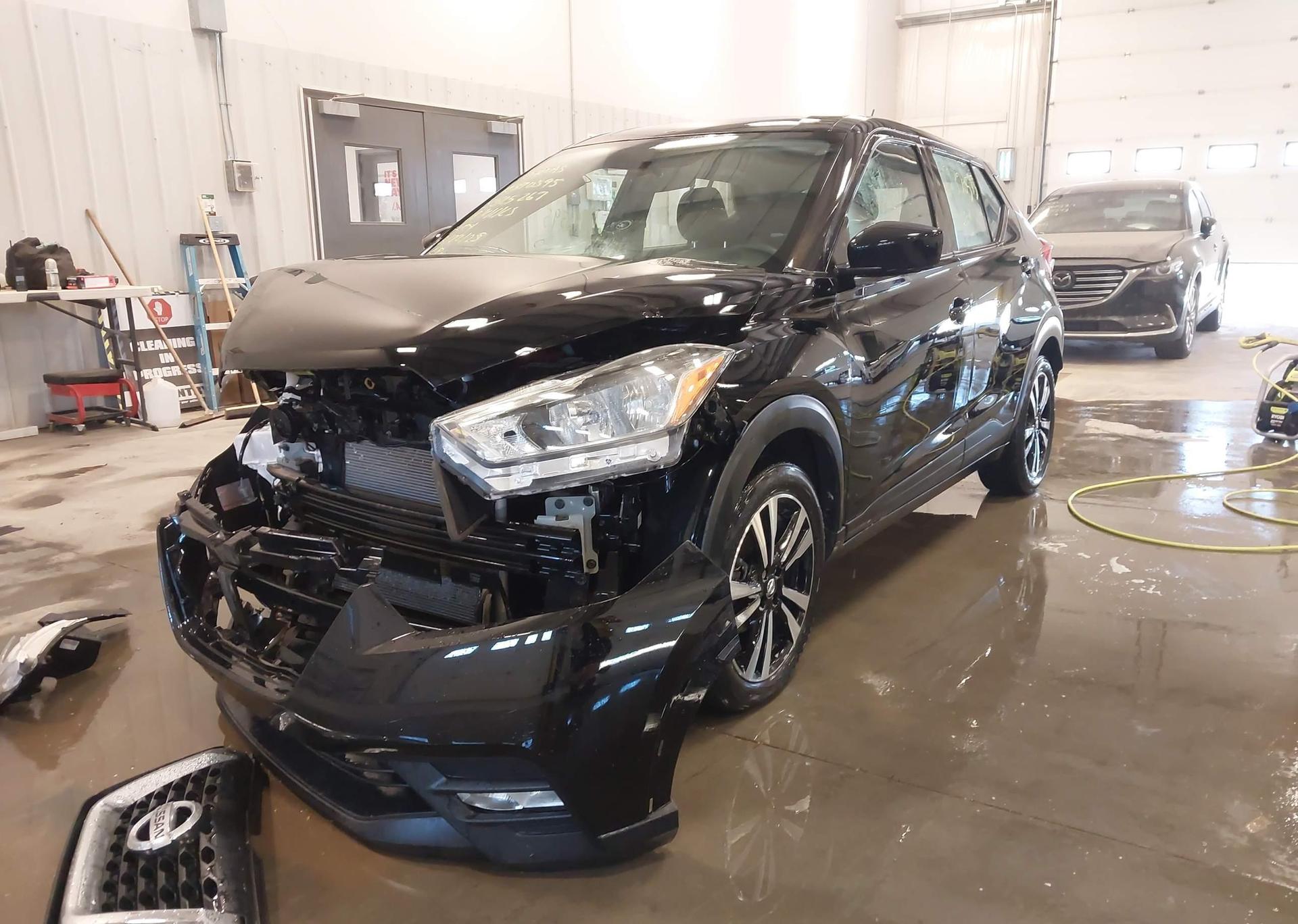 2019 NISSAN KICKS S