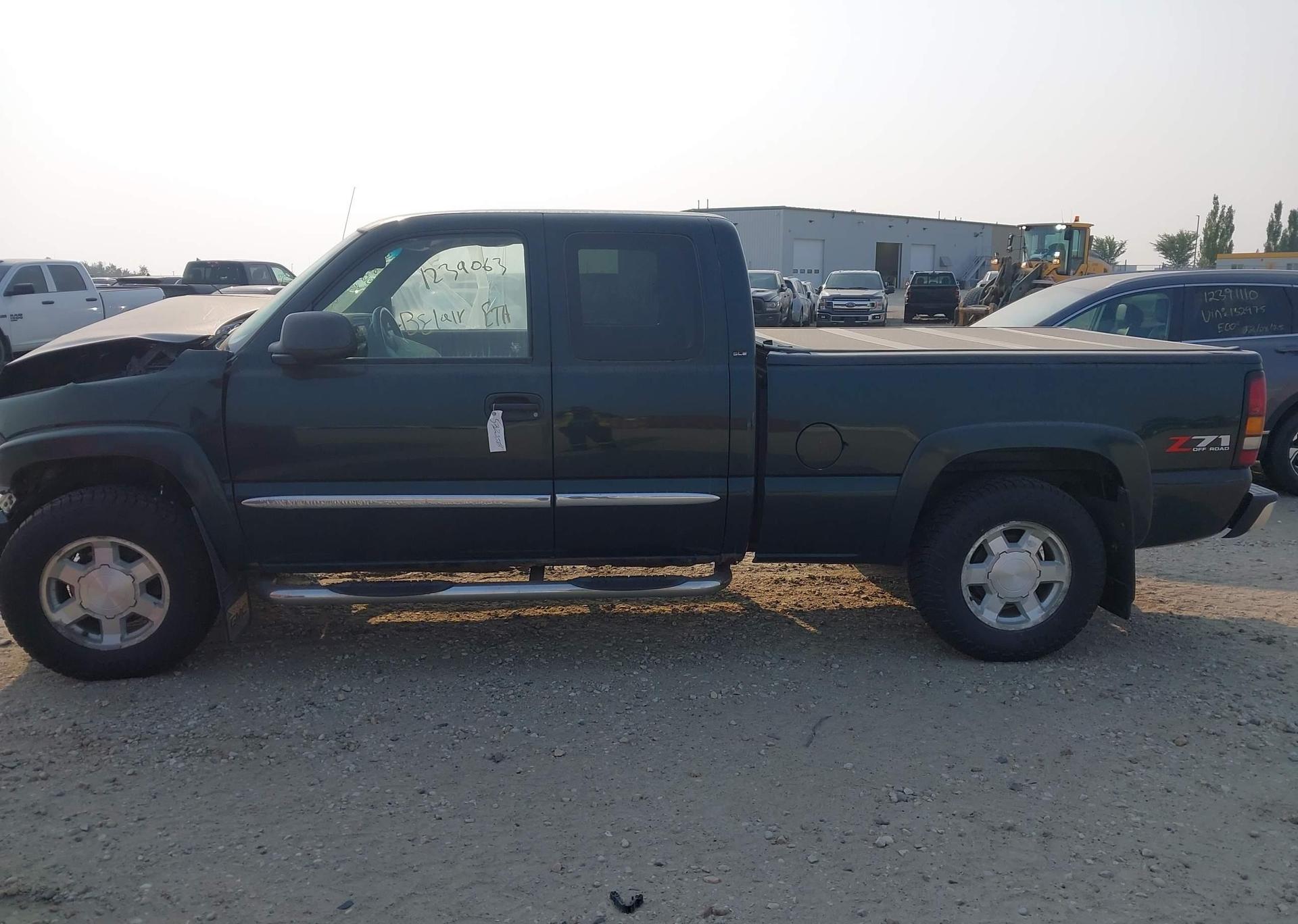 2005 GMC NEW SIERRA K1500