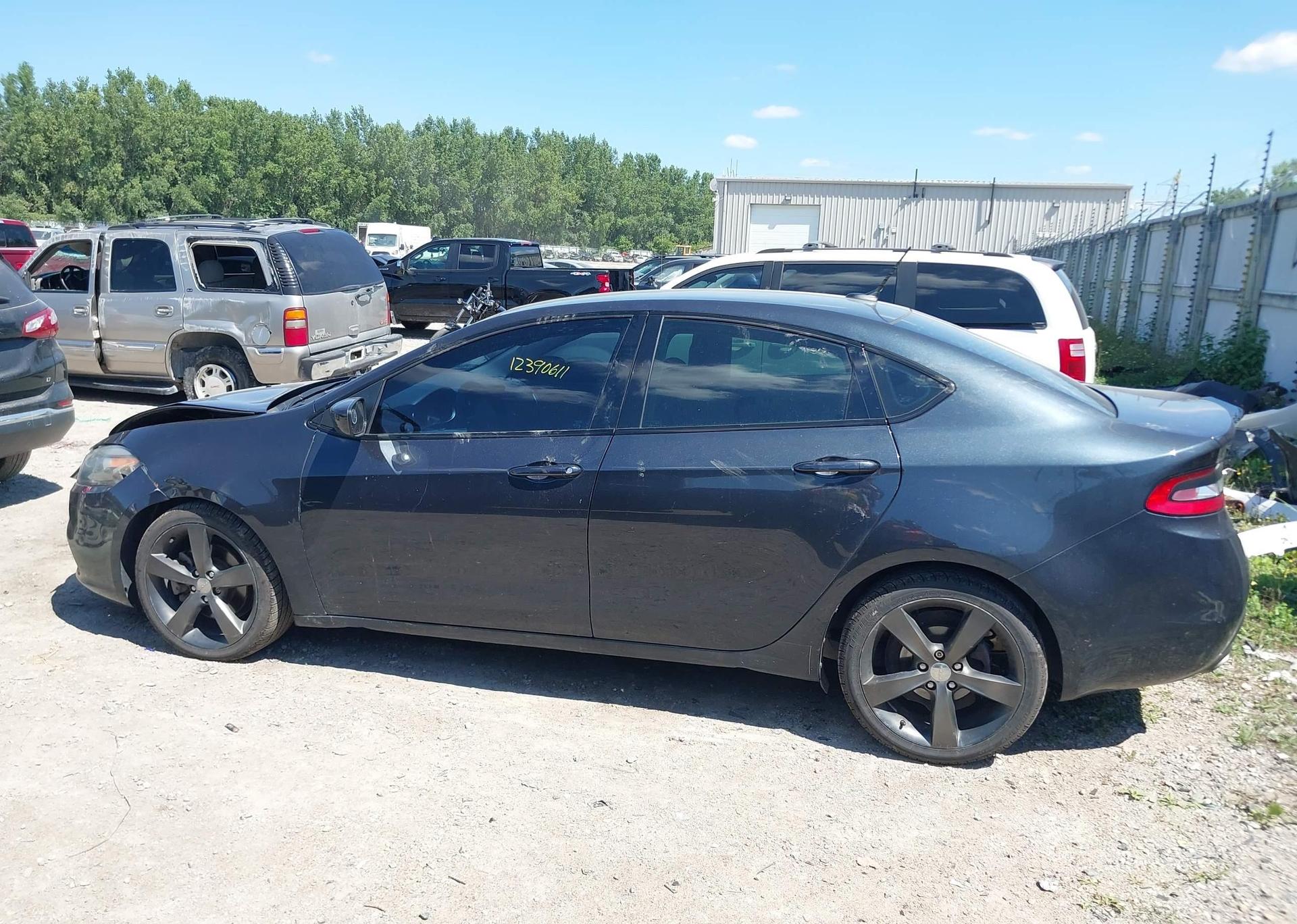 2013 DODGE DART SXT
