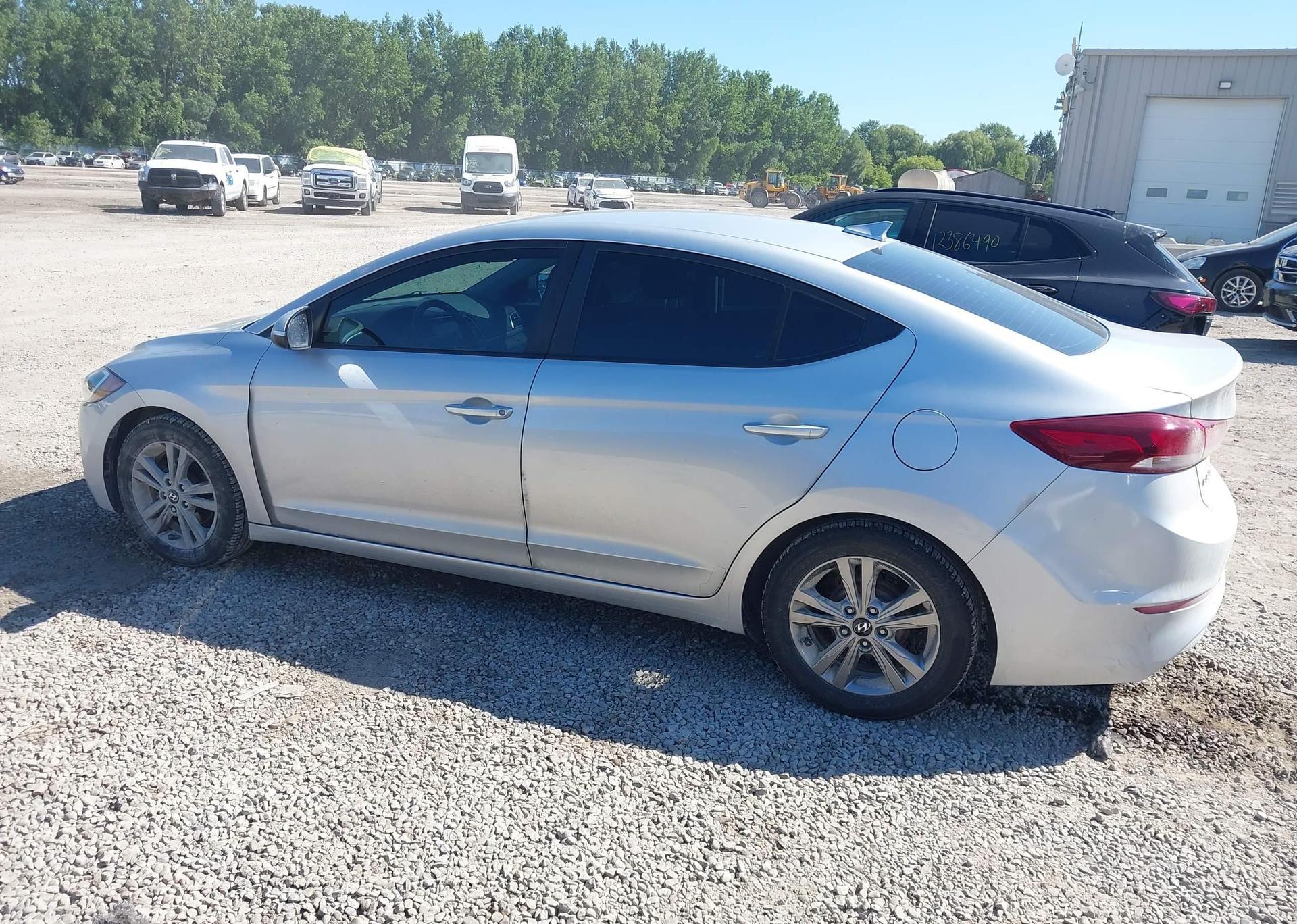 2018 HYUNDAI ELANTRA GL