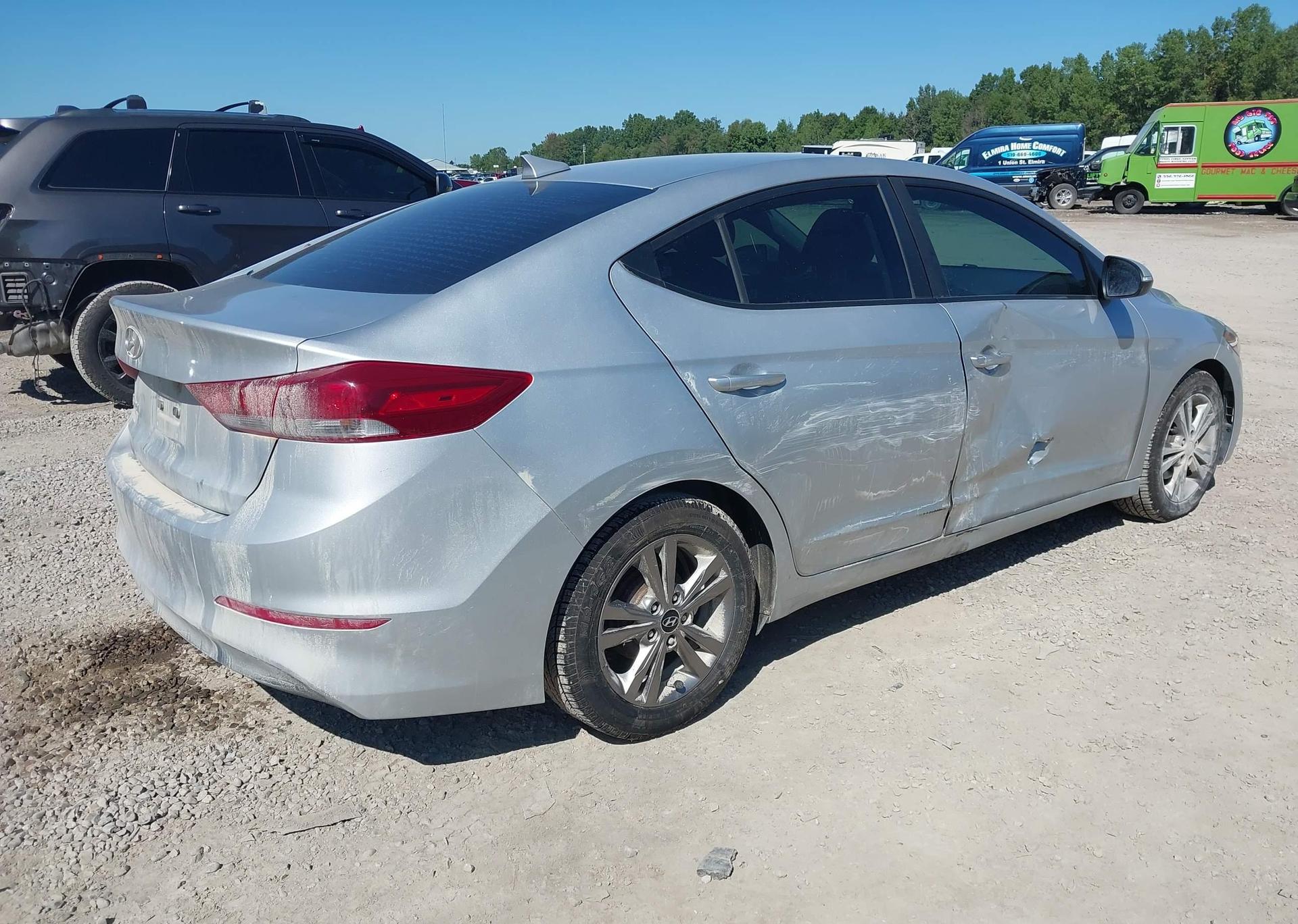 2018 HYUNDAI ELANTRA GL