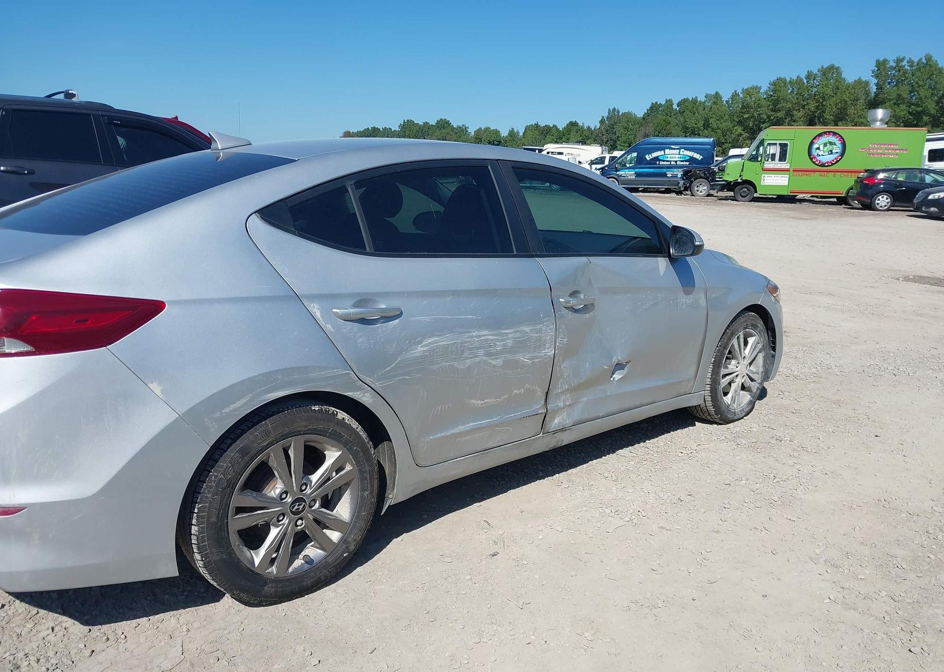 2018 HYUNDAI ELANTRA GL