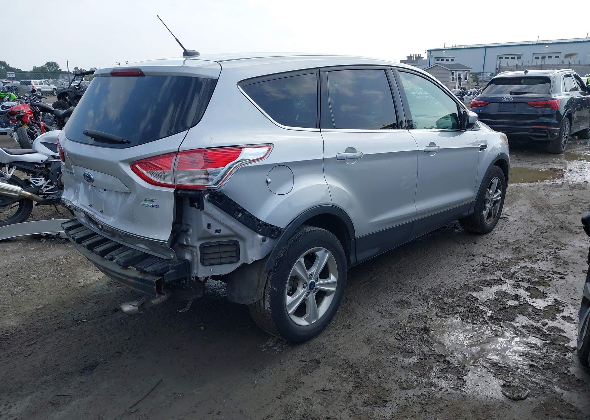 2014 FORD ESCAPE SE
