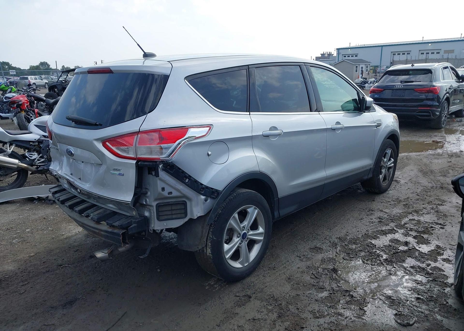 2014 FORD ESCAPE SE