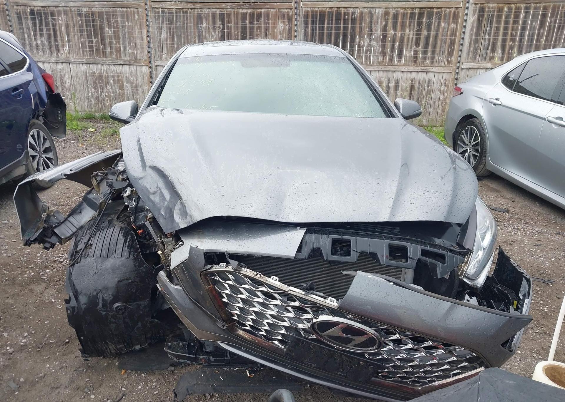 2019 HYUNDAI SONATA ESSENTIAL