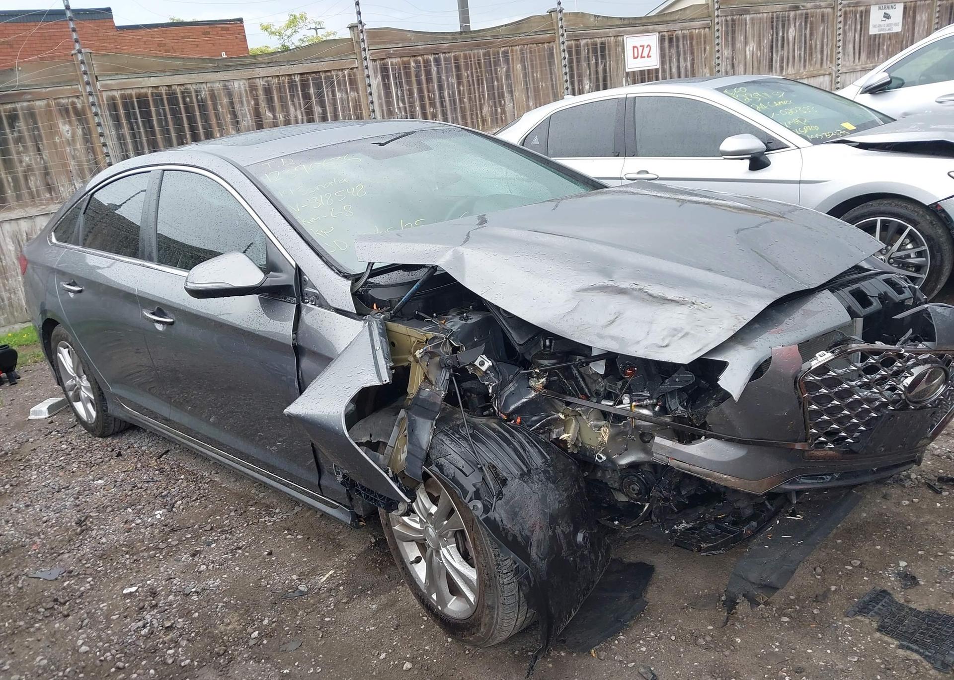 2019 HYUNDAI SONATA ESSENTIAL