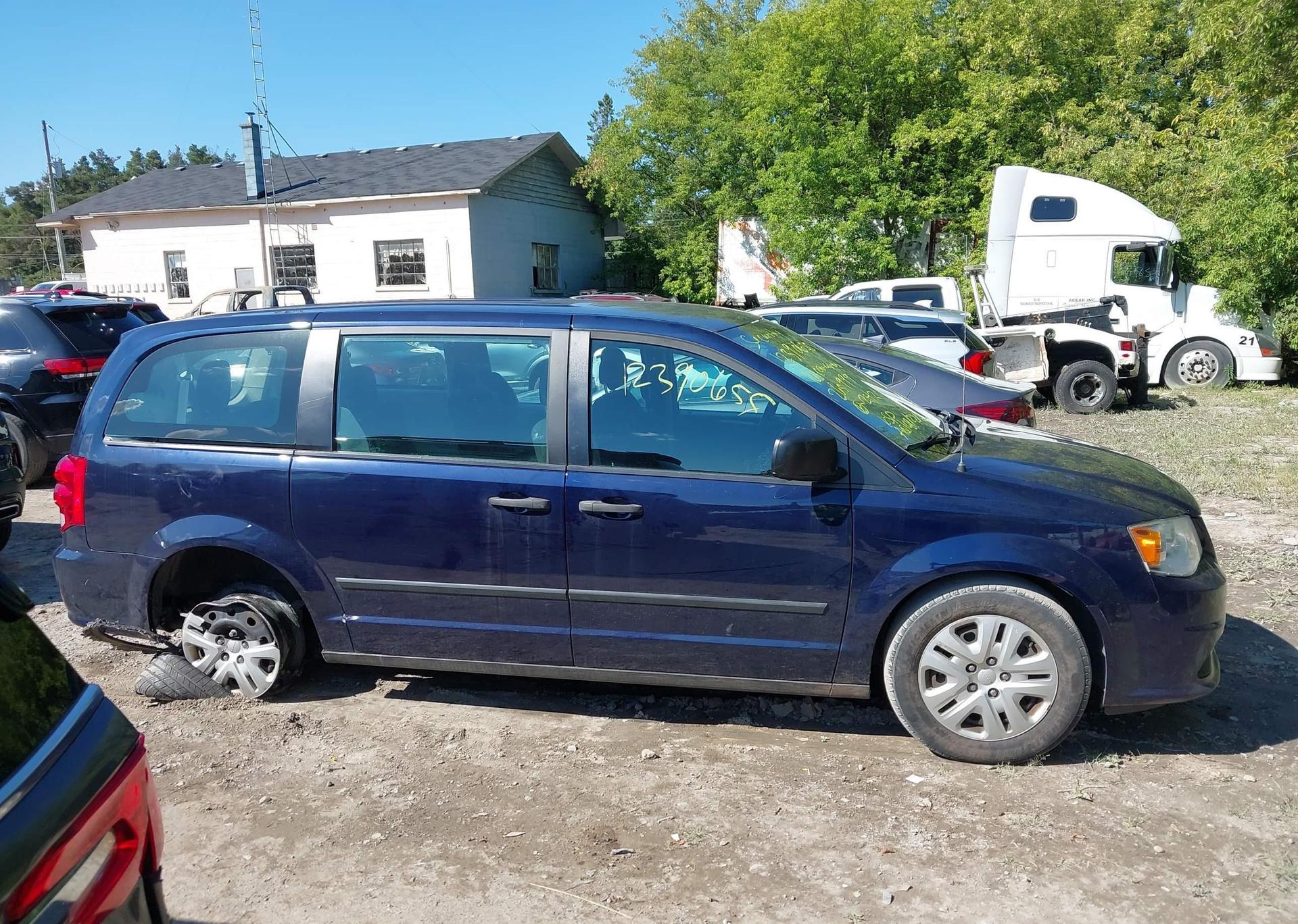2016 DODGE GRAND CARAVAN SE