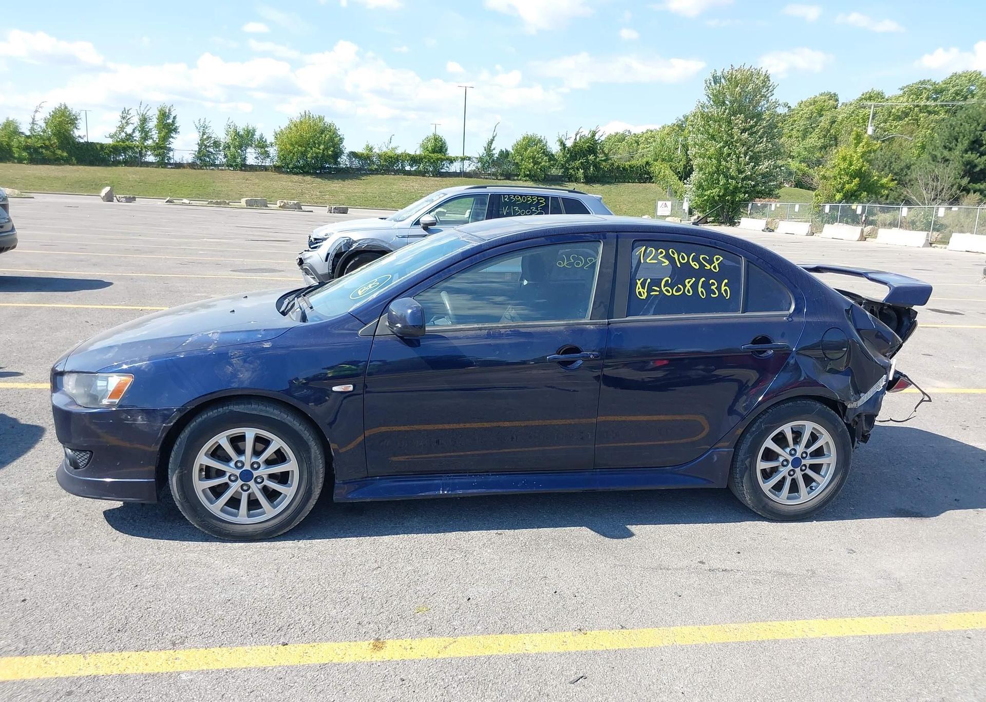2013 MITSUBISHI LANCER