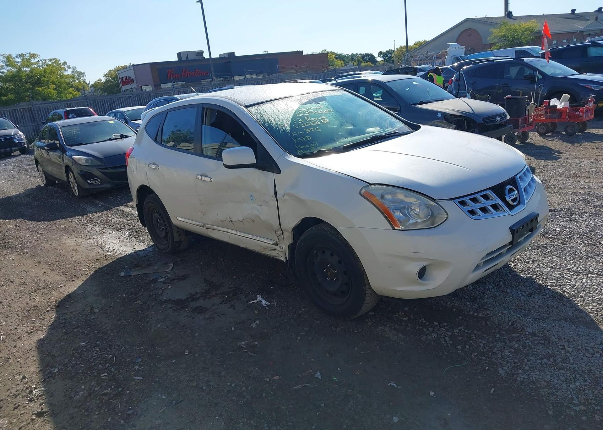 2013 NISSAN ROGUE S